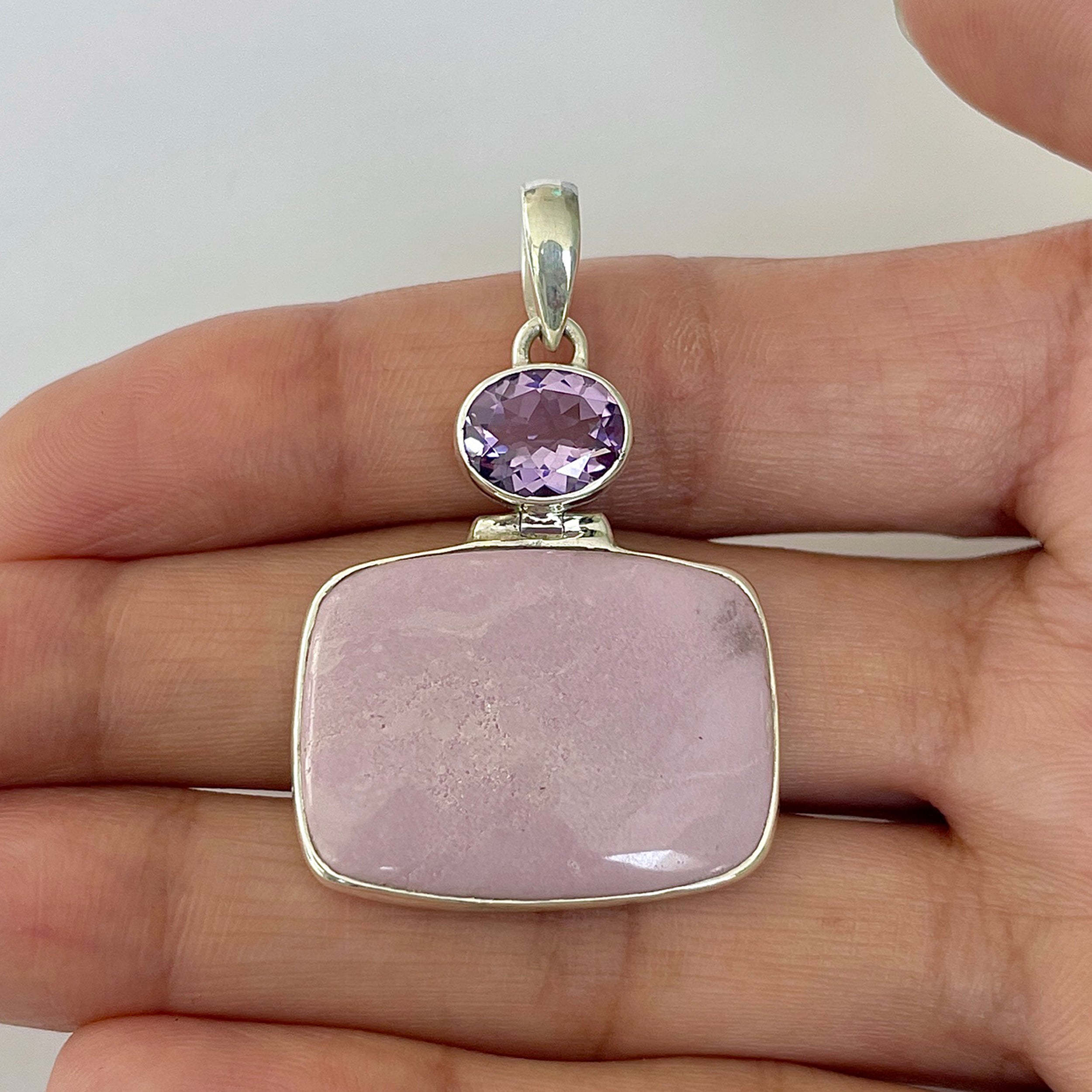 Phosphosiderite Pendant-(PPD-1-9)