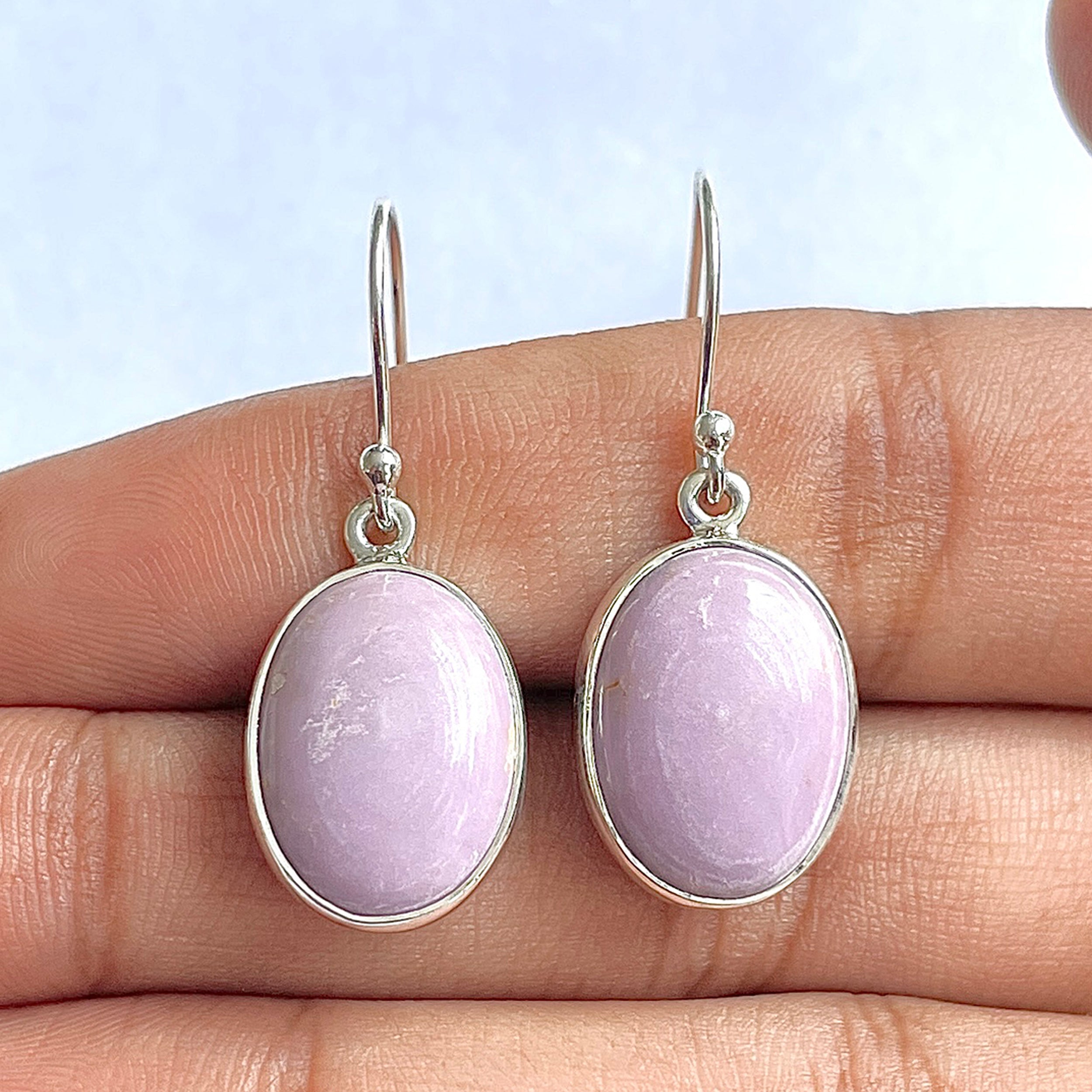 Phosphosiderite Earring-(PPD-3-15)