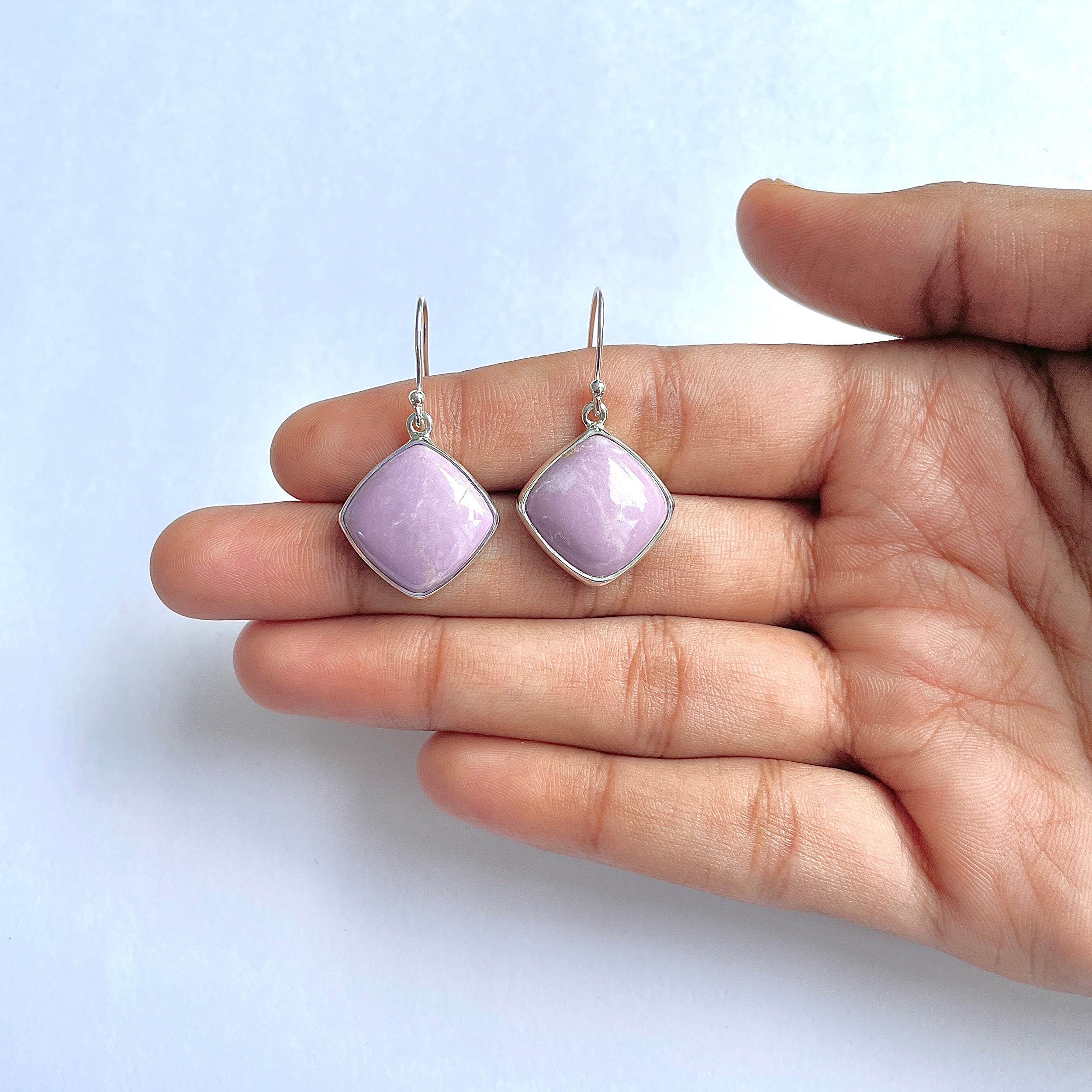 Phosphosiderite Earring-(PPD-3-18)