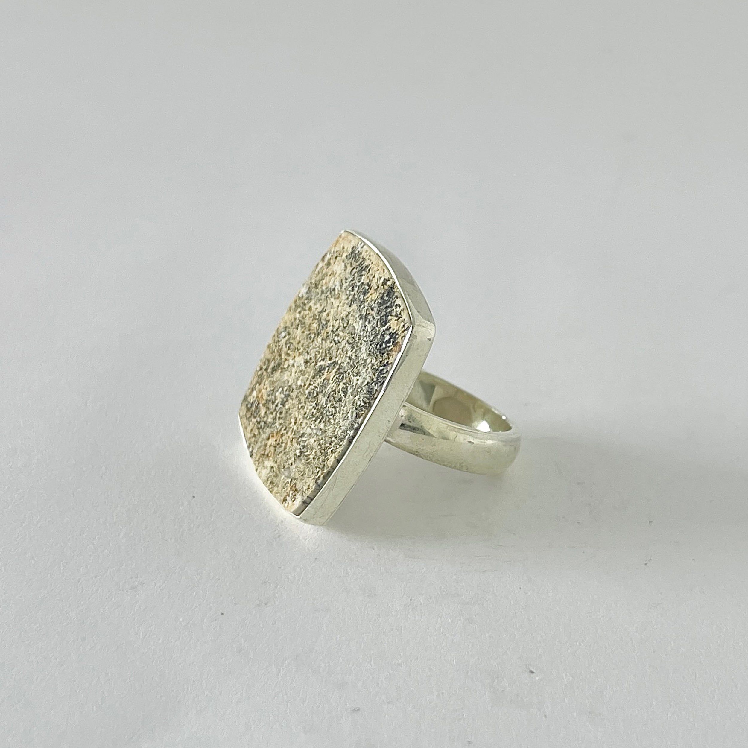 Psilomelane Dendrite Ring-(PSD-2-41)