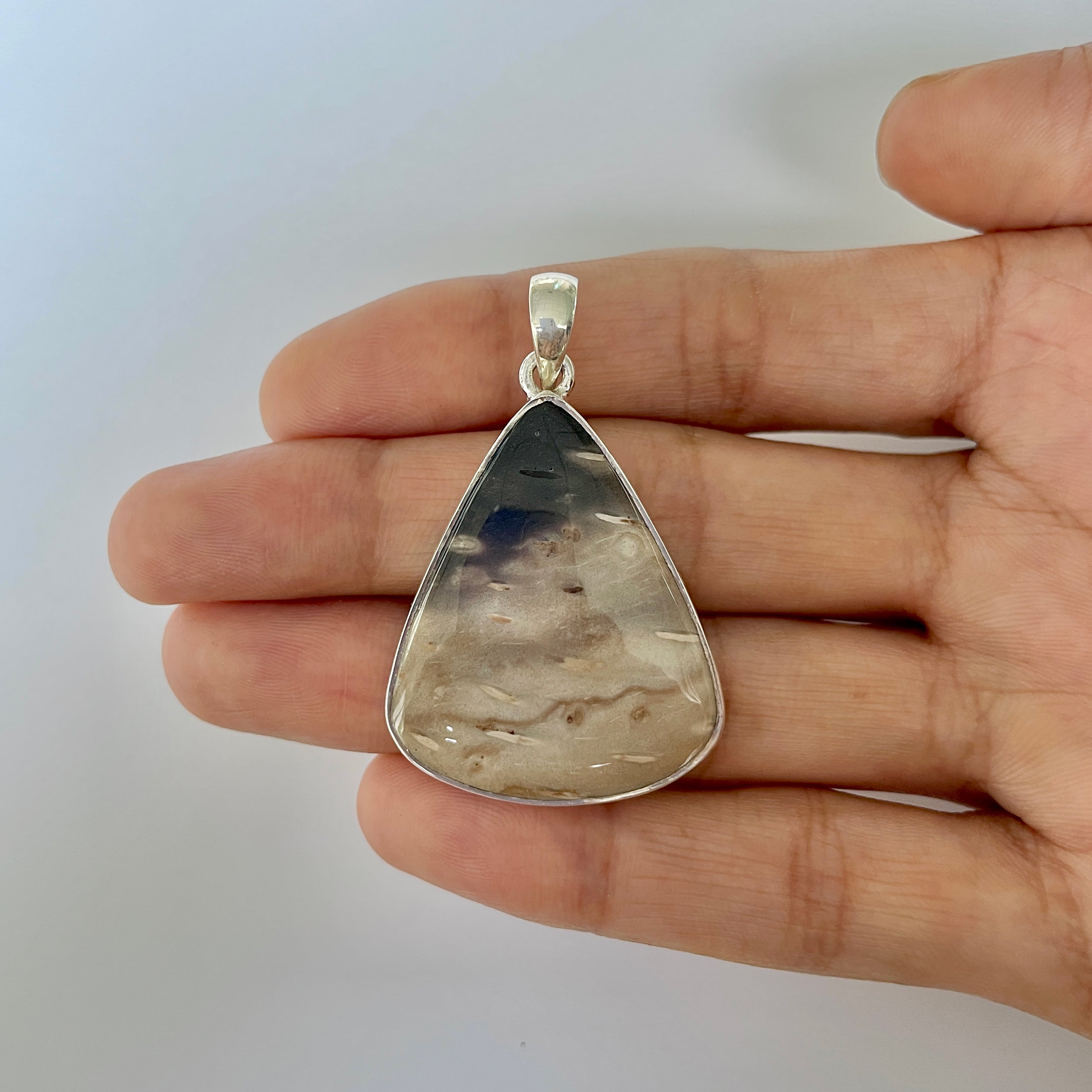 Plumroot Agate Pendant-(PTJ-1-3)