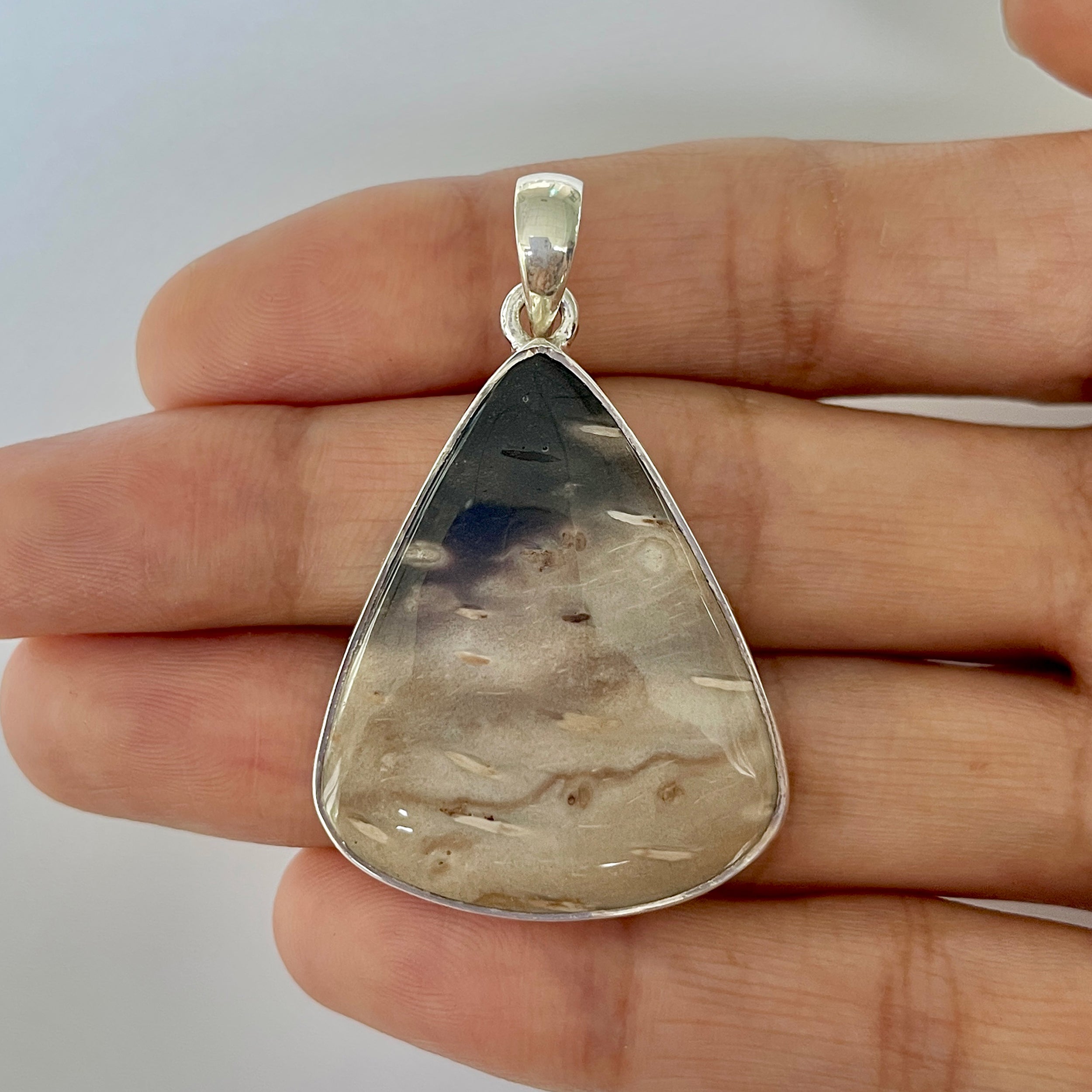 Plumroot Agate Pendant-(PTJ-1-3)