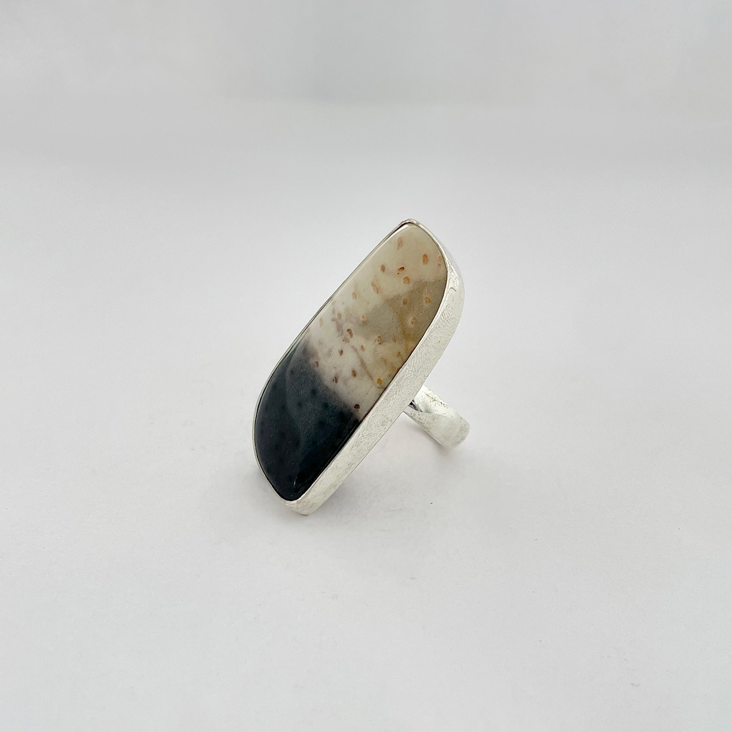 Plumroot Agate Ring-(PTJ-2-7)