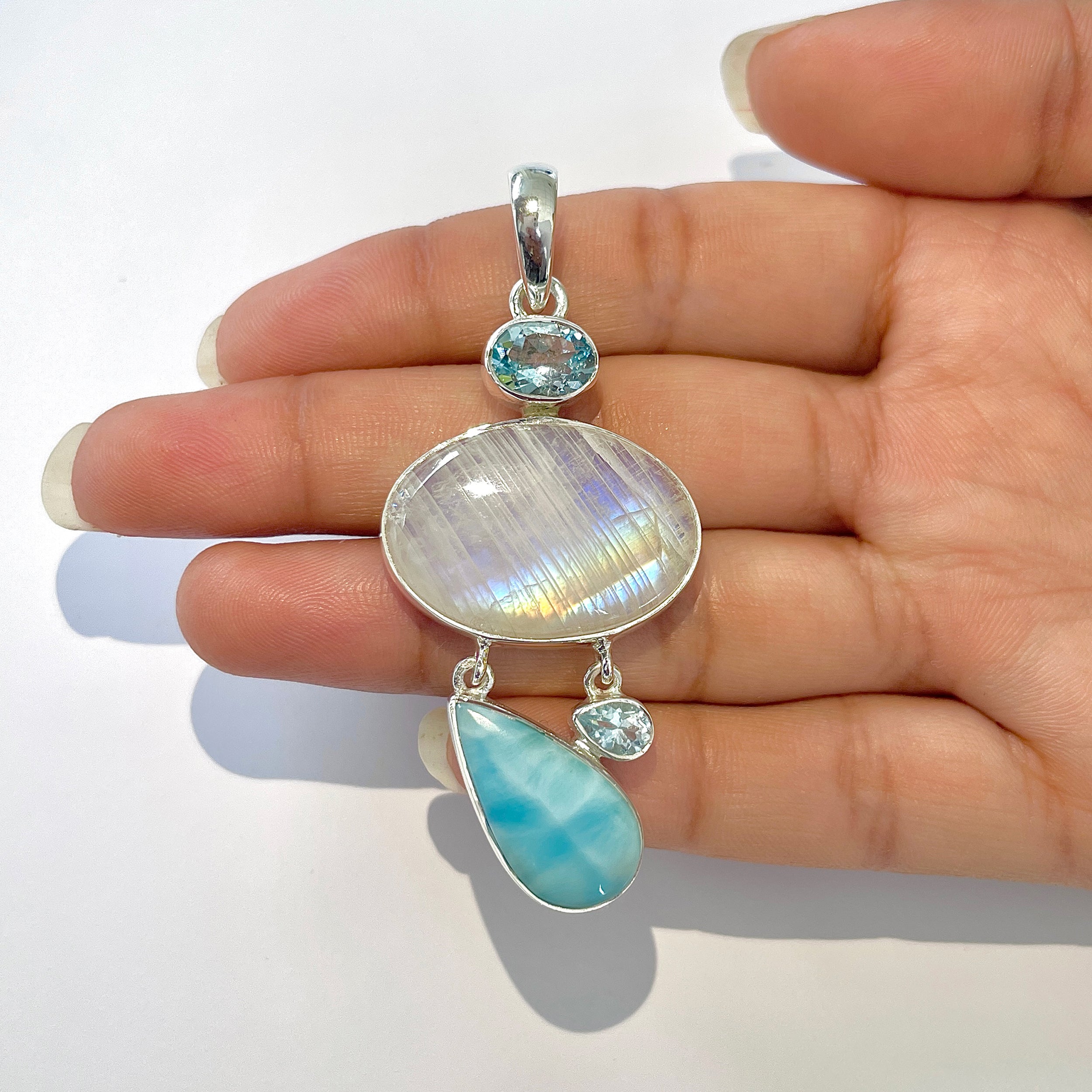 Moonstone Pendant-(RBM-1-22)