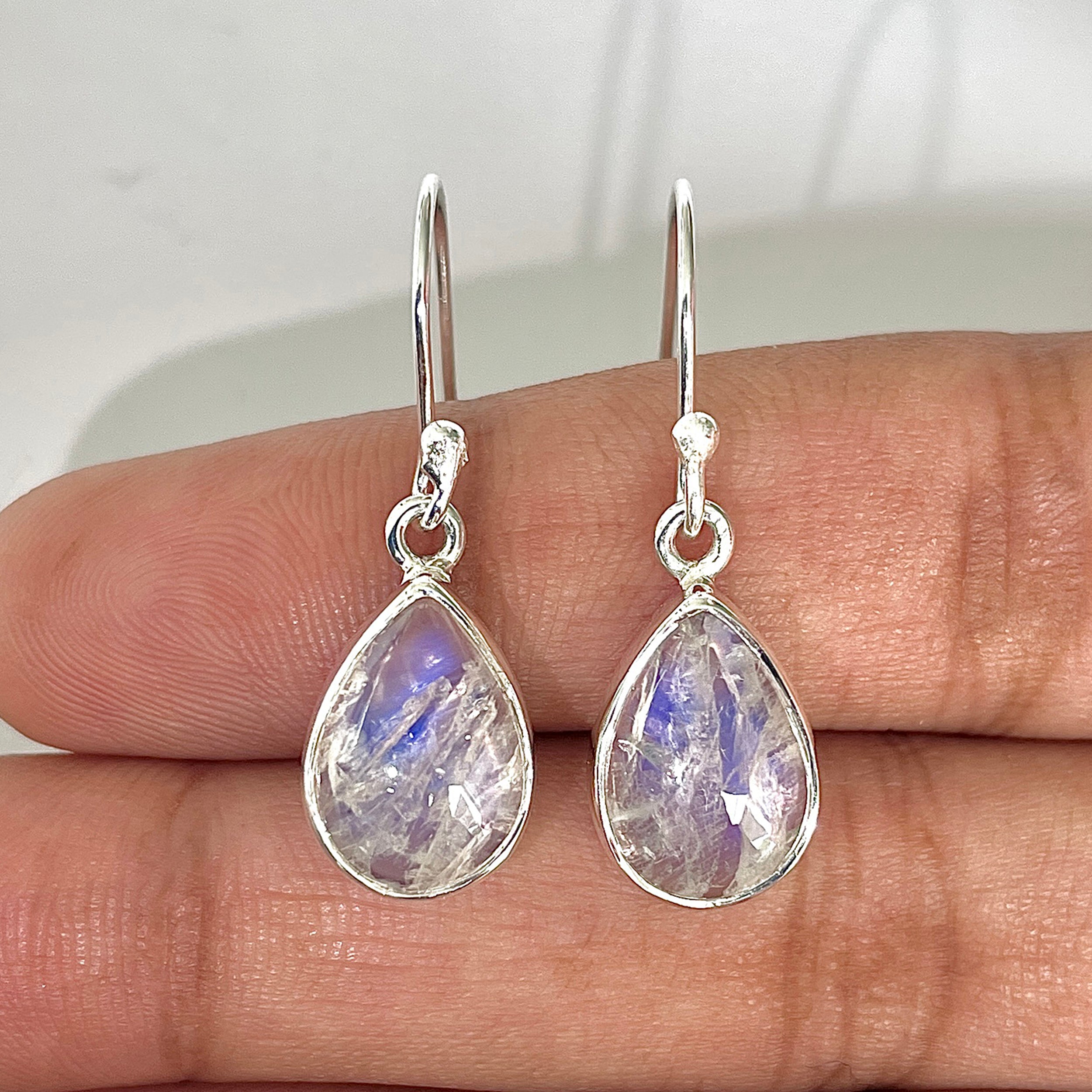 Moonstone Earring-(RBM-3-3)