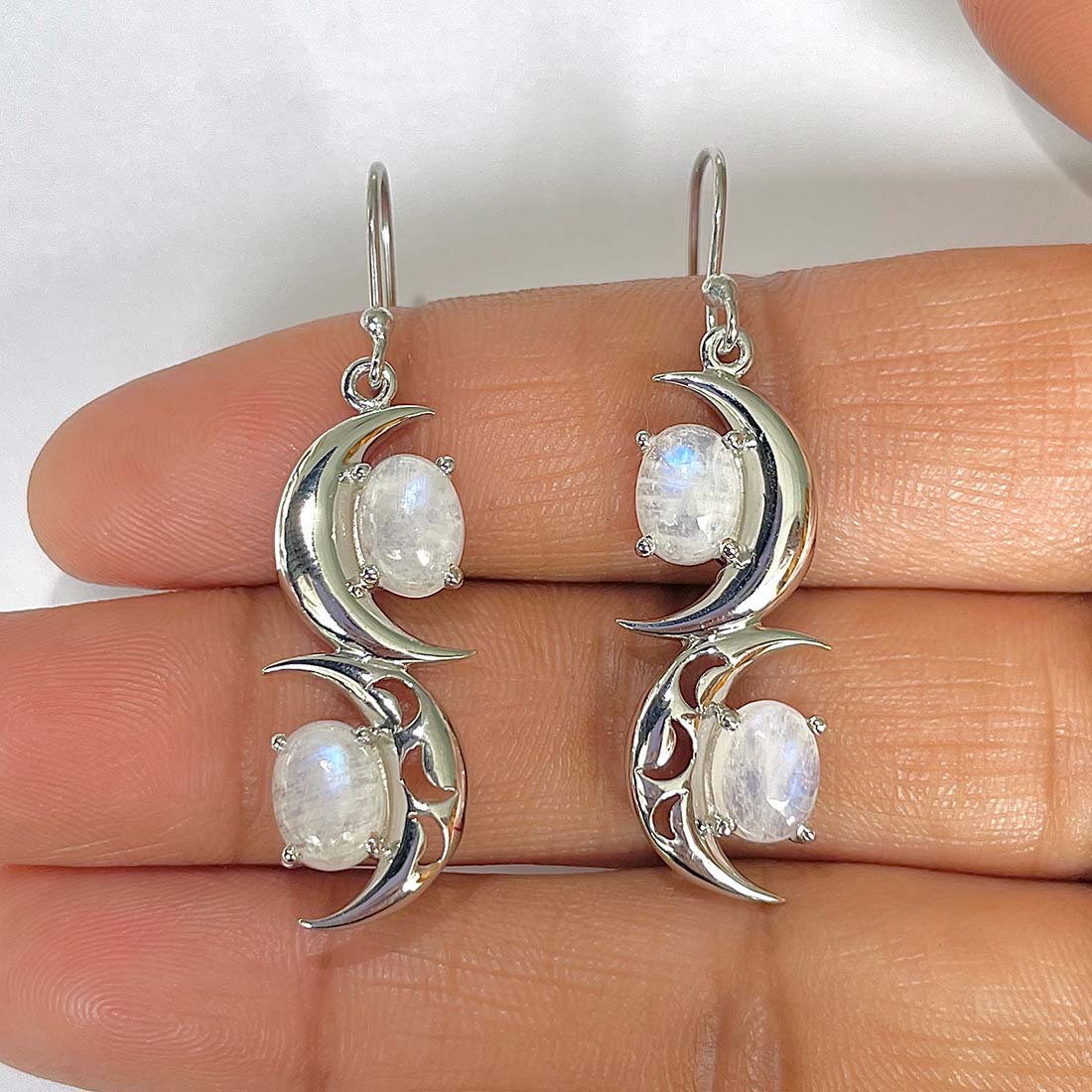 Moonstone Crescent Moon Earring-(RBM-JCNE-20)