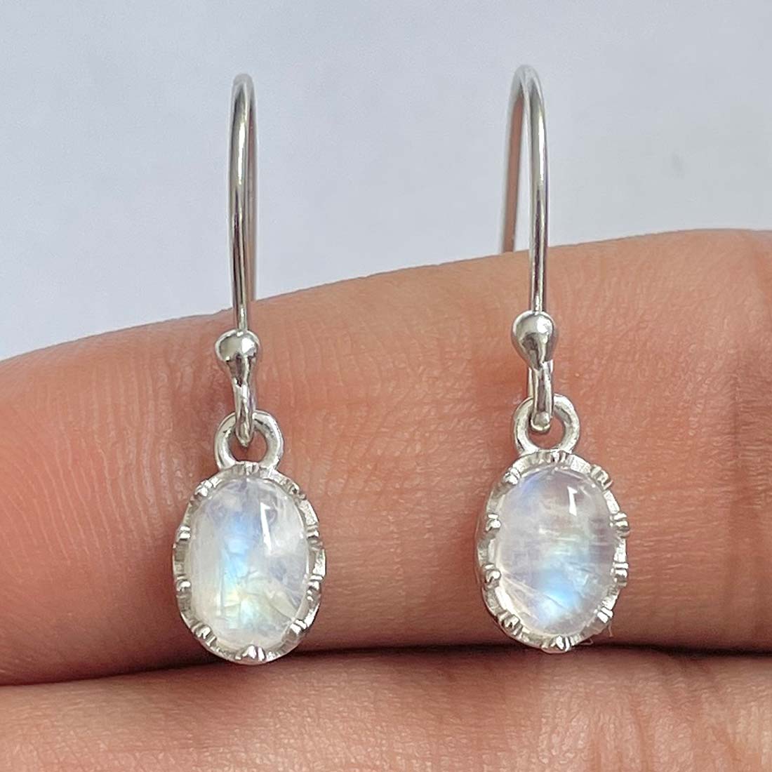 Moonstone Earring-(RBM-RDE-1009)