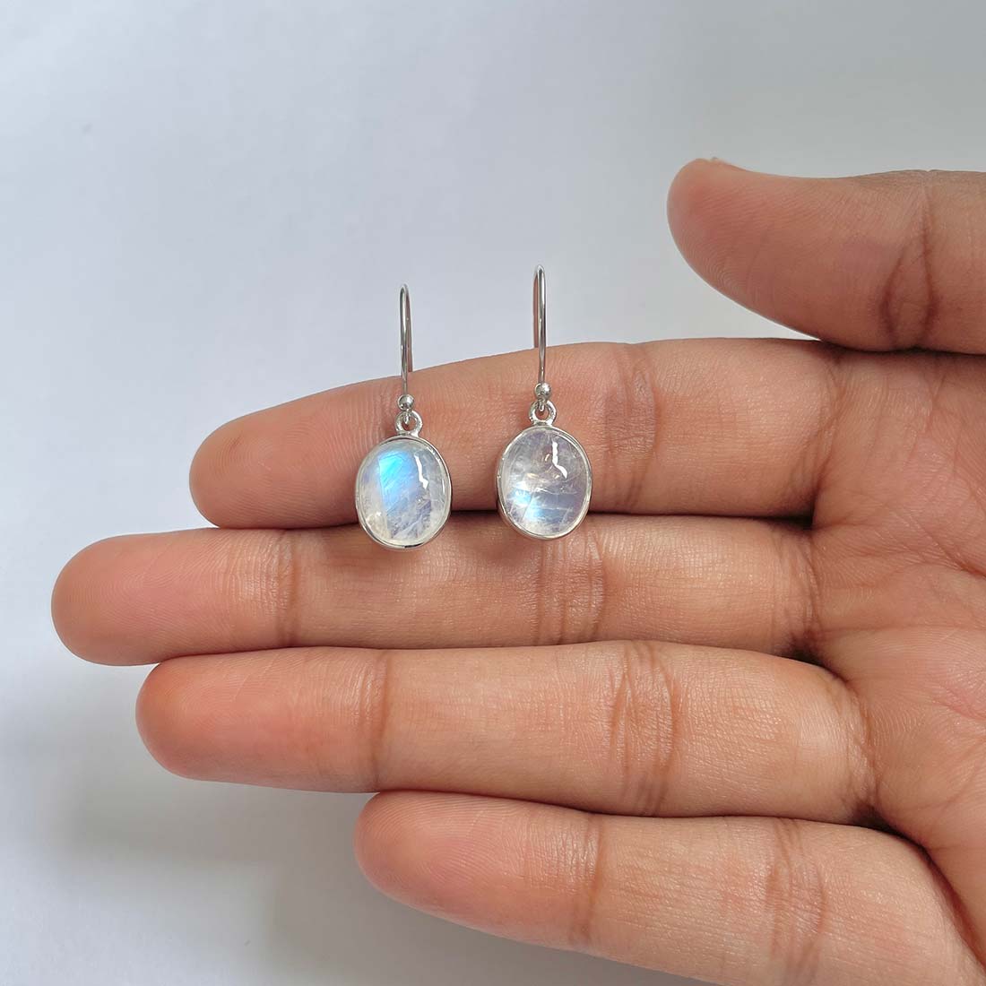 Moonstone Earring-(RBM-RDE-1116)