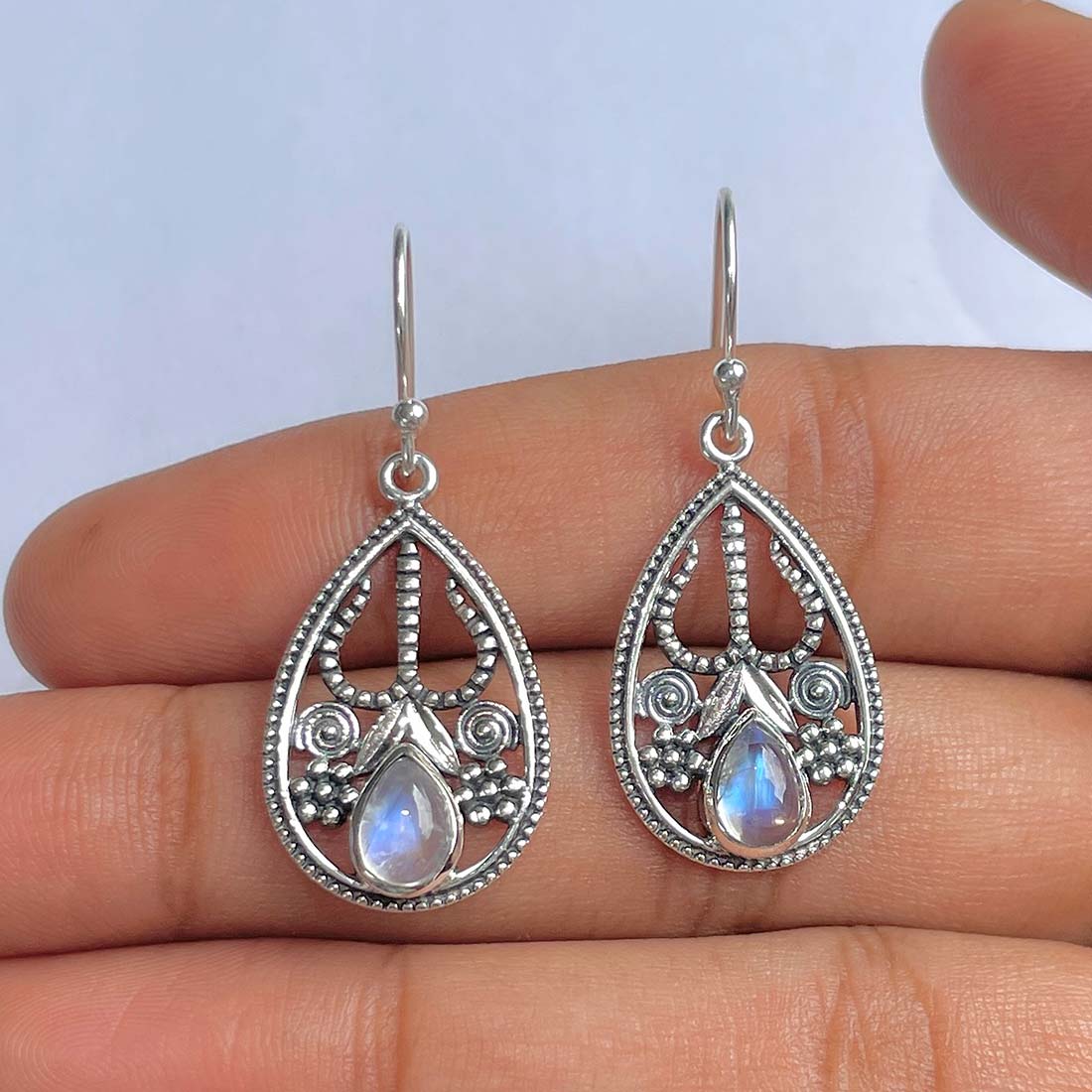 Moonstone Earring-(RBM-RDE-182)
