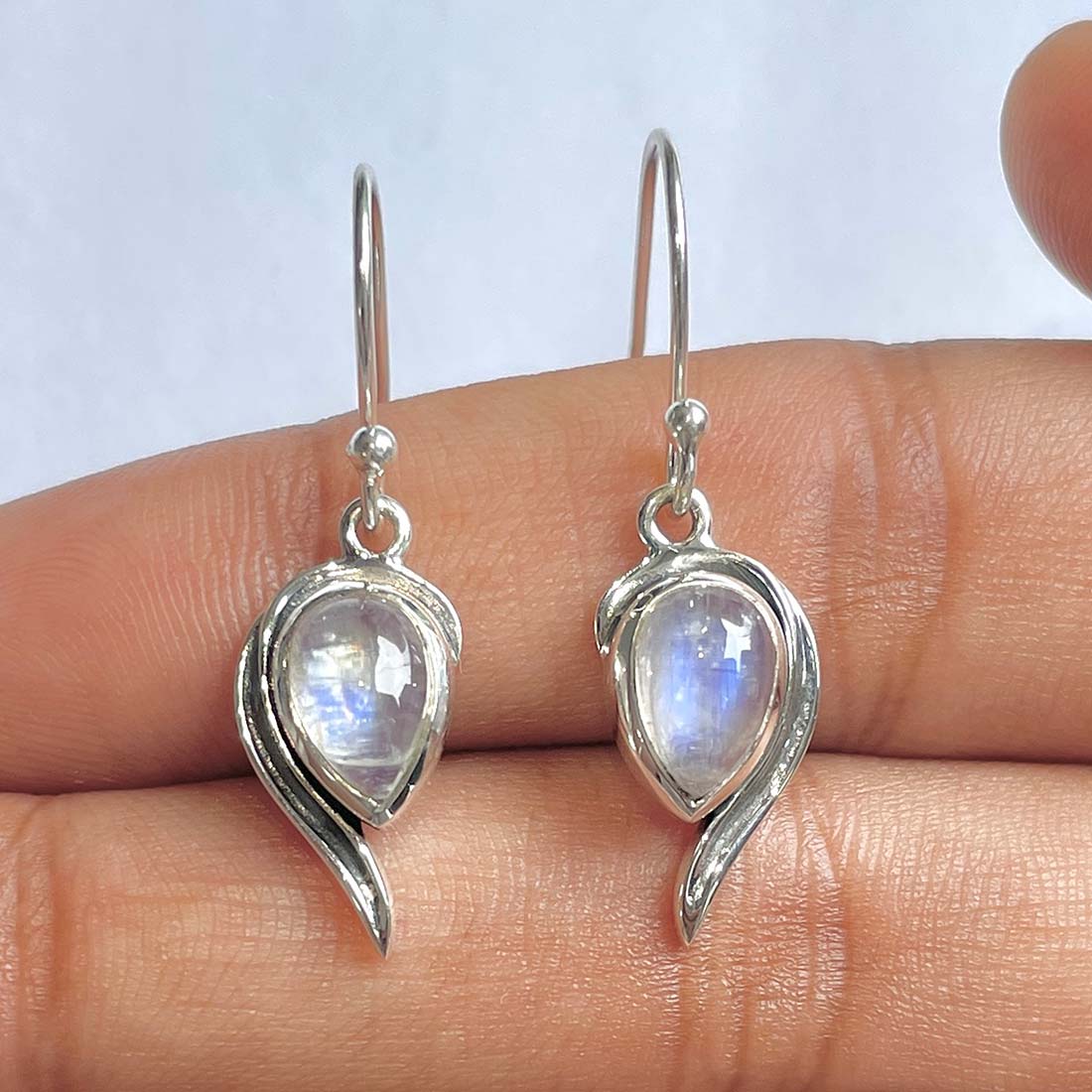 Moonstone Earring-(RBM-RDE-307)