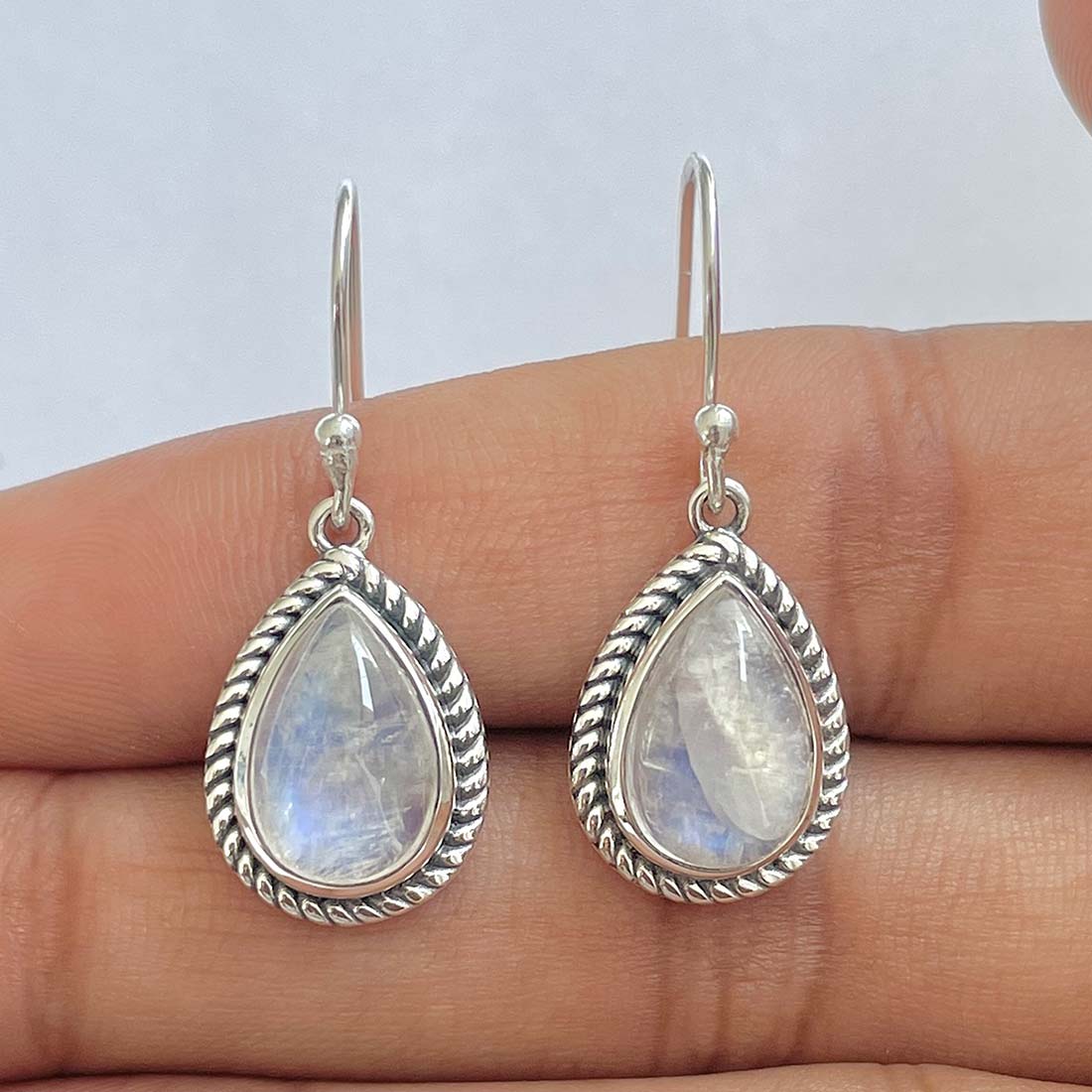 Moonstone Earring-(RBM-RDE-563)