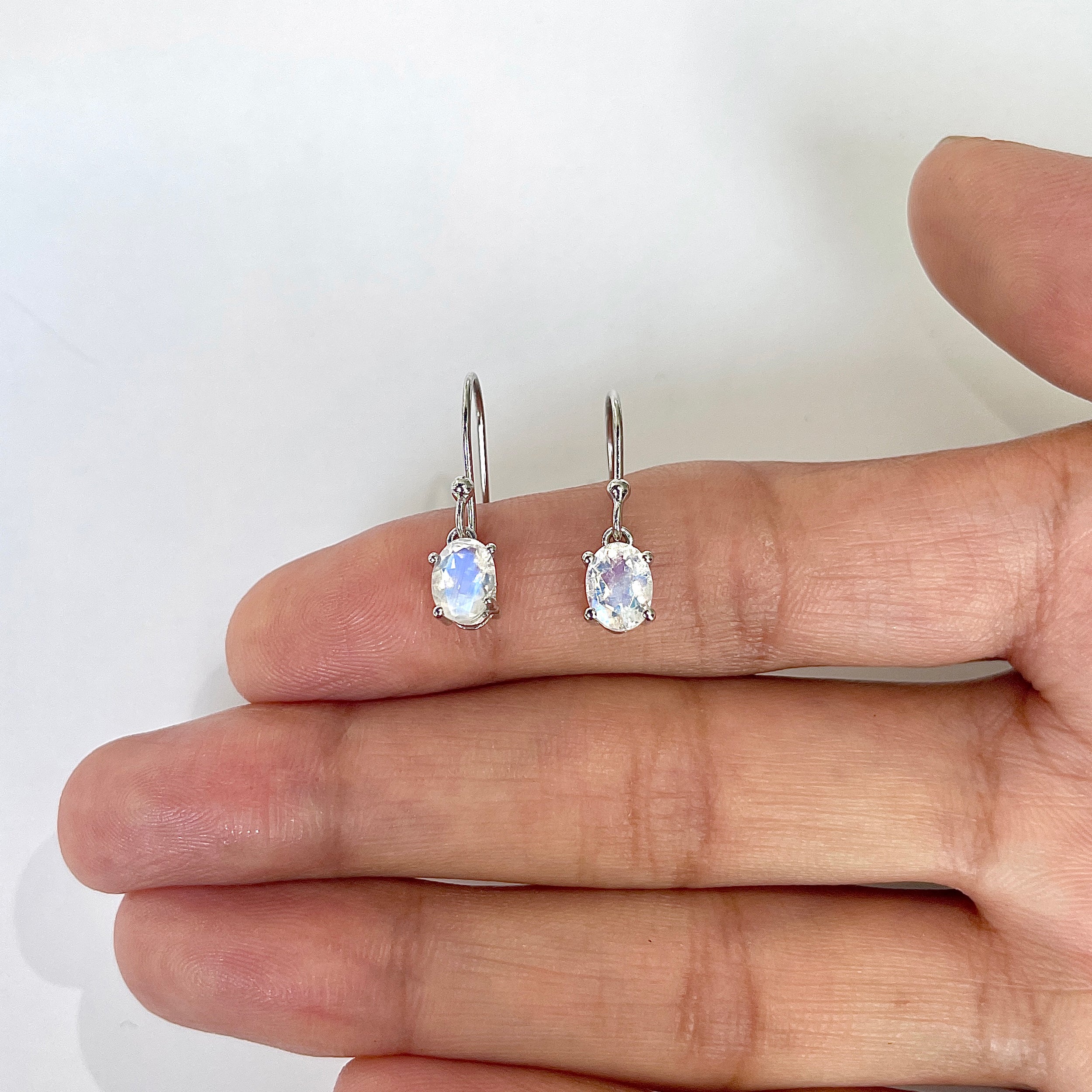 Moonstone Earring-(RBM-RDE-670)