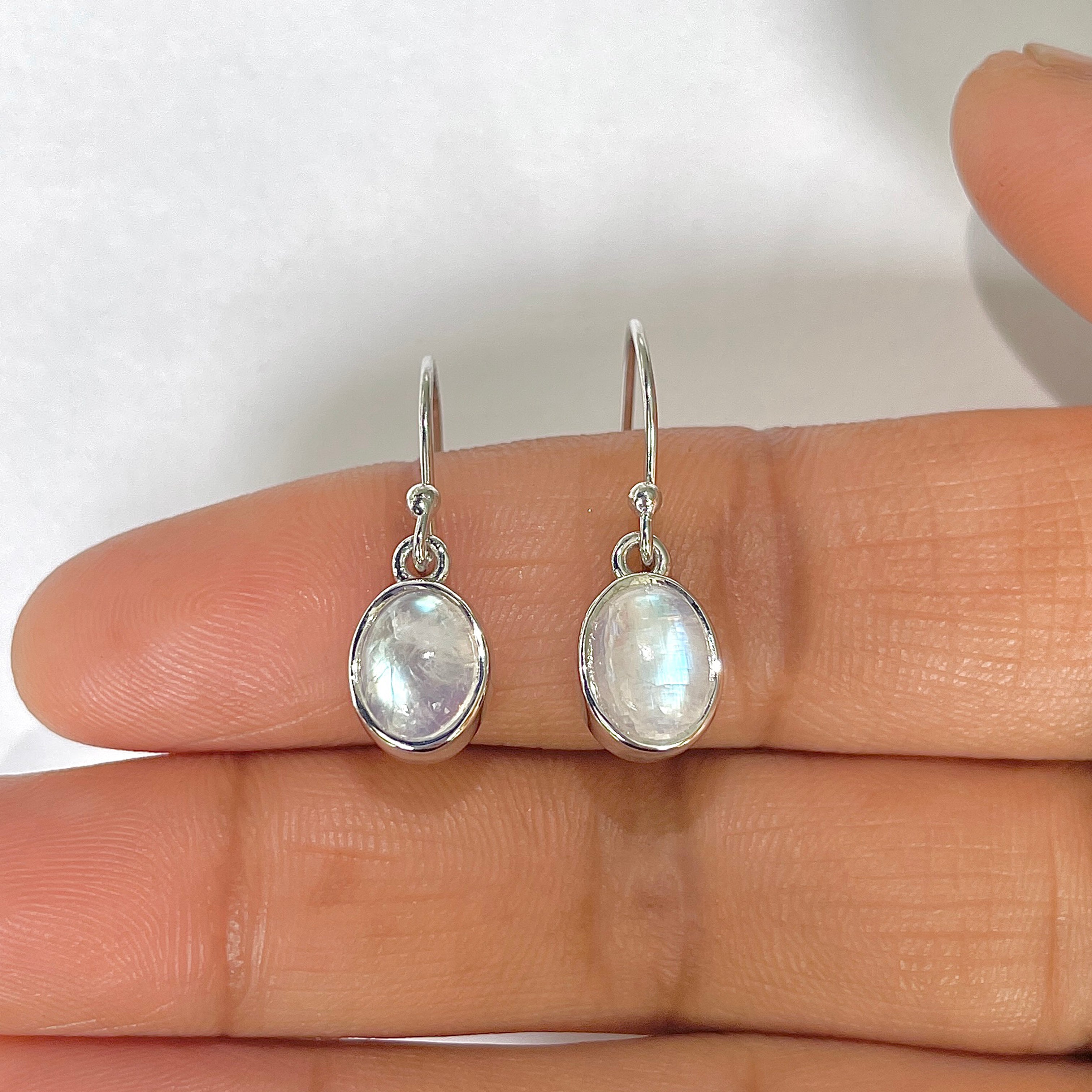 Moonstone Earring-(RBM-RDE-683)