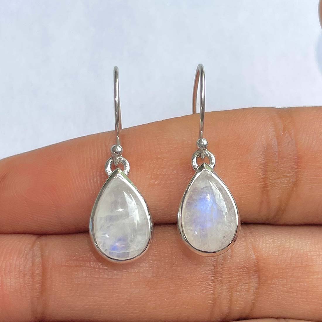 Moonstone Earring-(RBM-RDE-728)