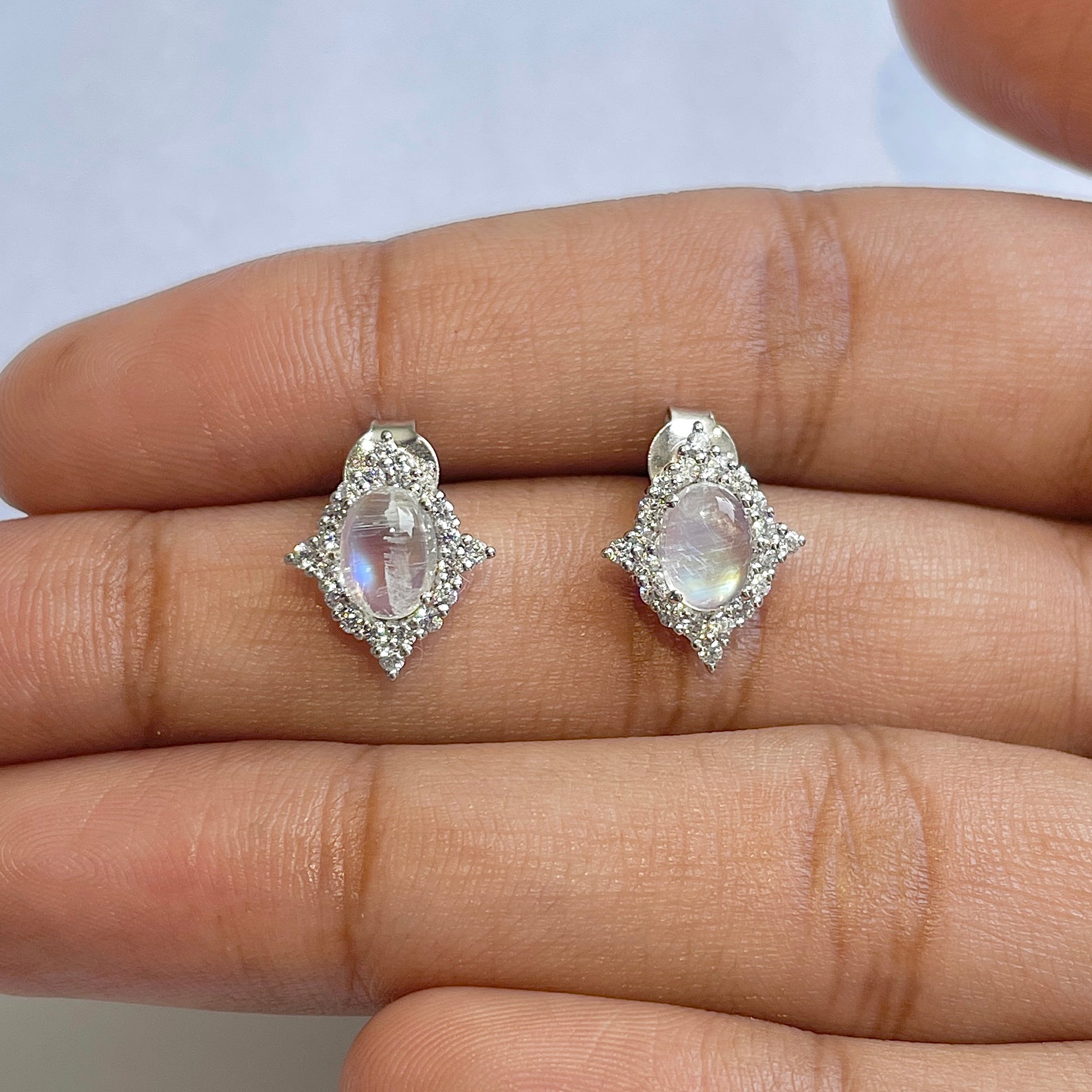 Moonstone Stud Earring-(RBM-RDE-849)