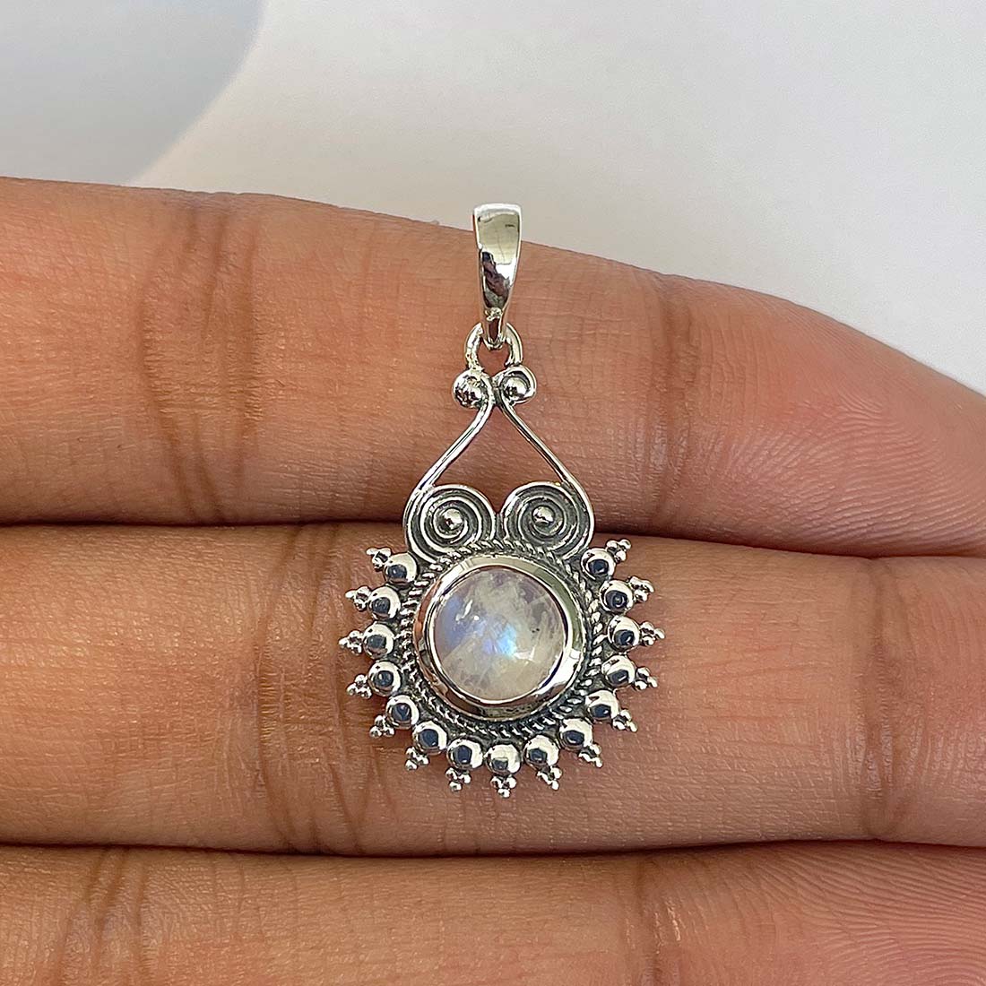 Moonstone Pendant-(RBM-RDEP-213)
