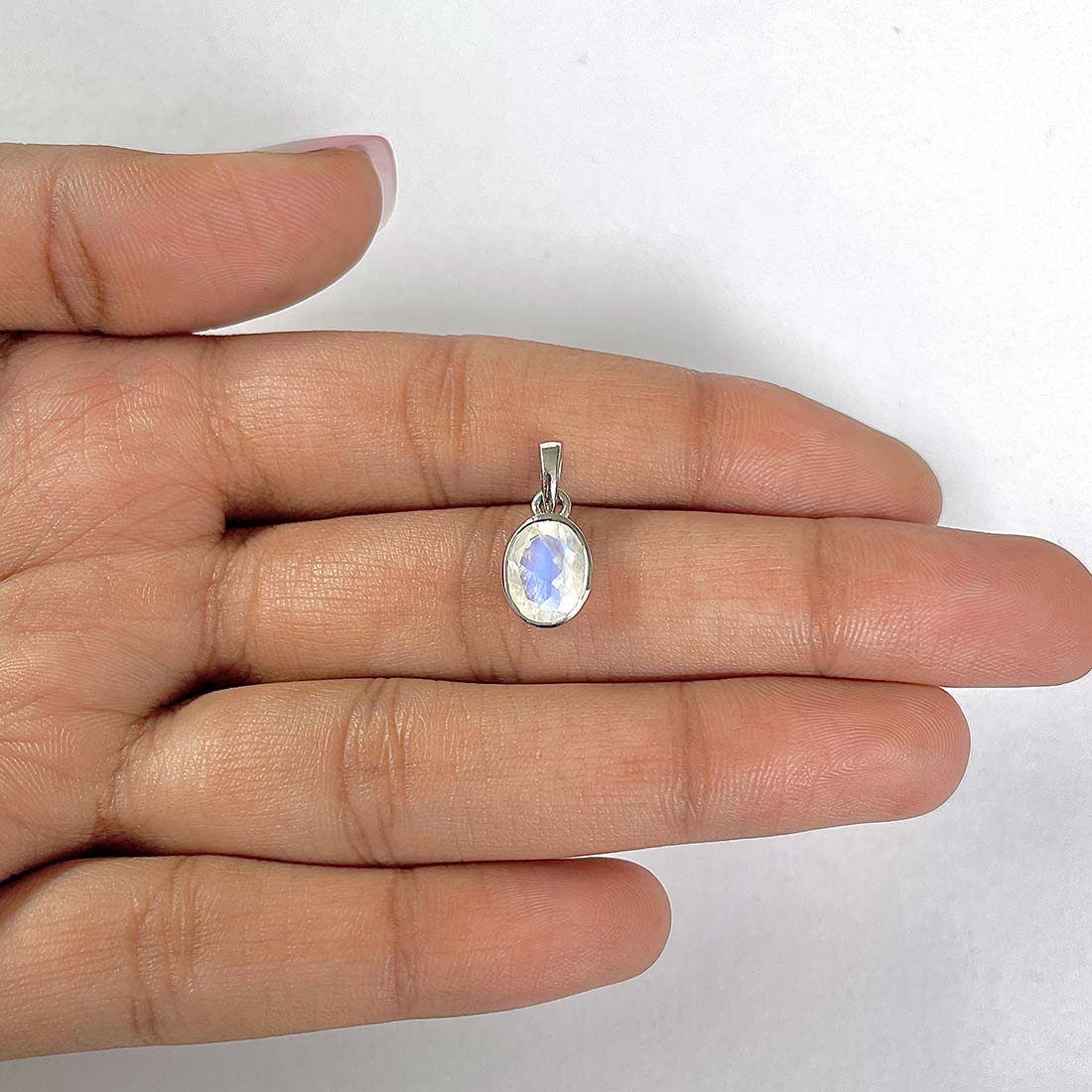 Moonstone Pendant-(RBM-RDP-380)