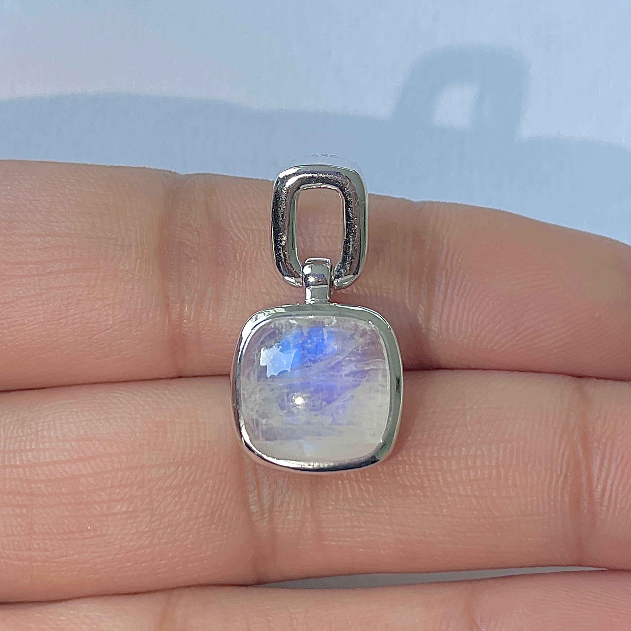 Moonstone Pendant-(RBM-RDP-45)
