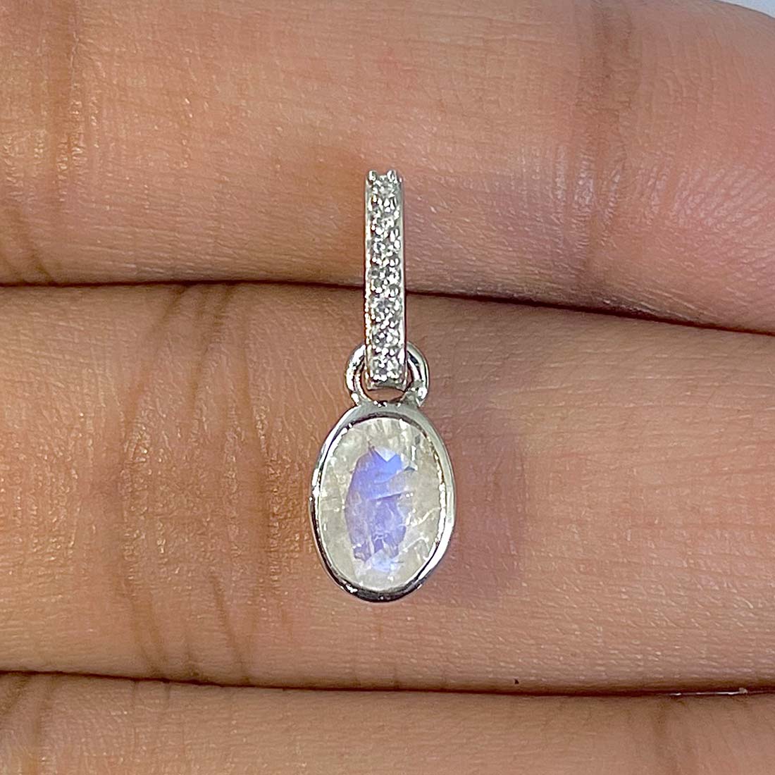 Moonstone Pendant-(RBM-RDP-780)