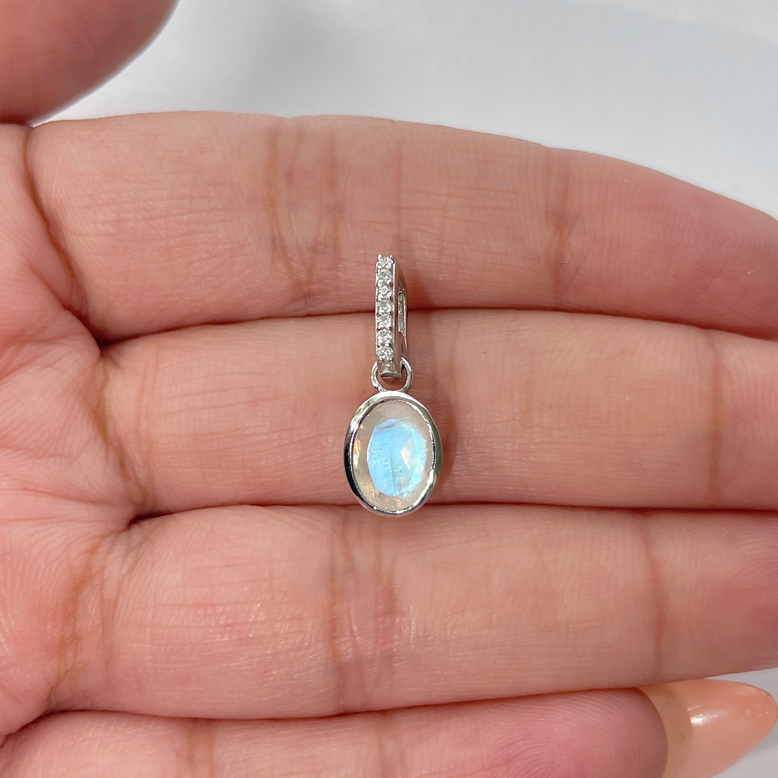 Moonstone Pendant-(RBM-RDP-792)