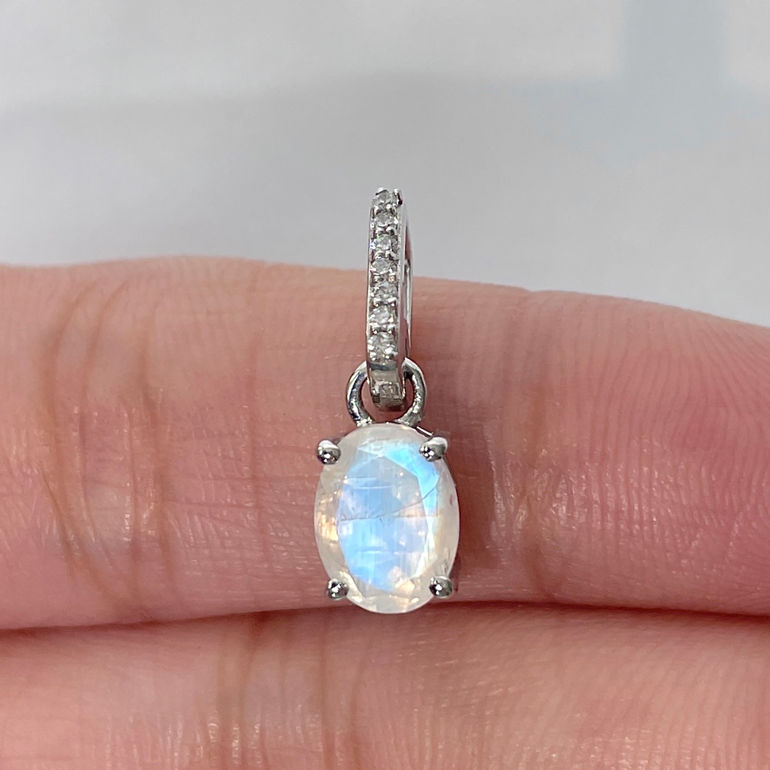 Moonstone Pendant-(RBM-RDP-920)