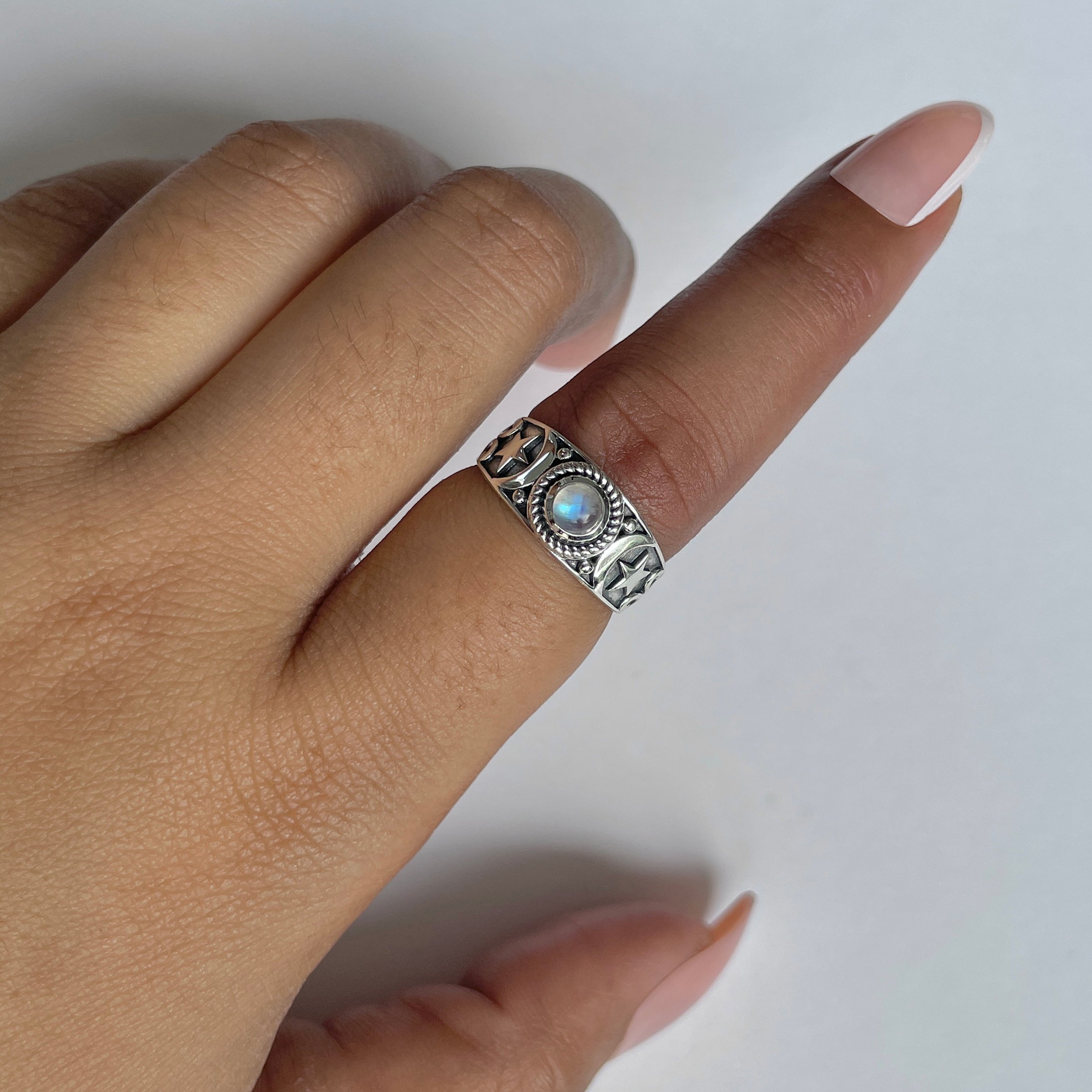 Moonstone Ring-(RBM-RDR-1019.)