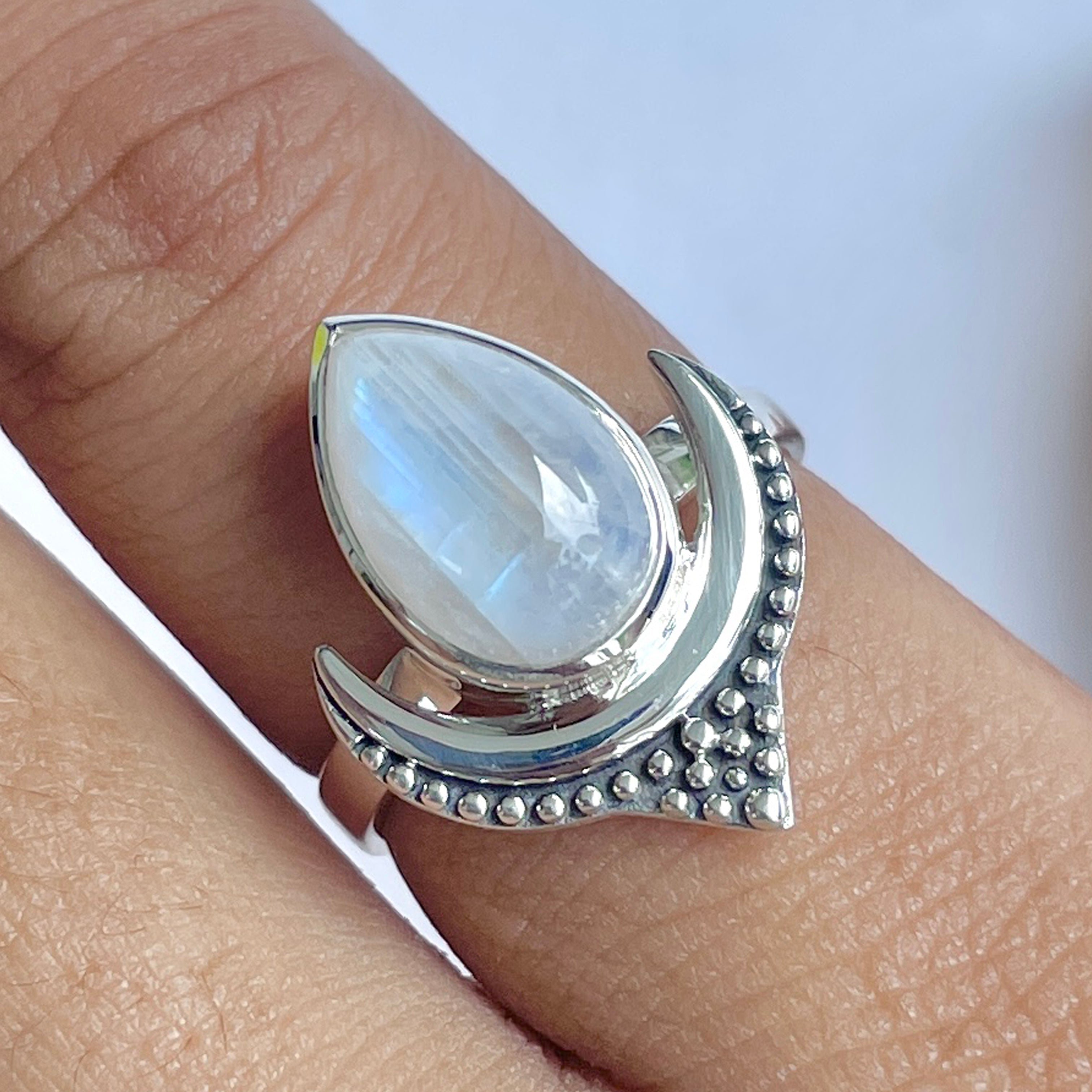 Moonstone Ring-(RBM-RDR-1150.)