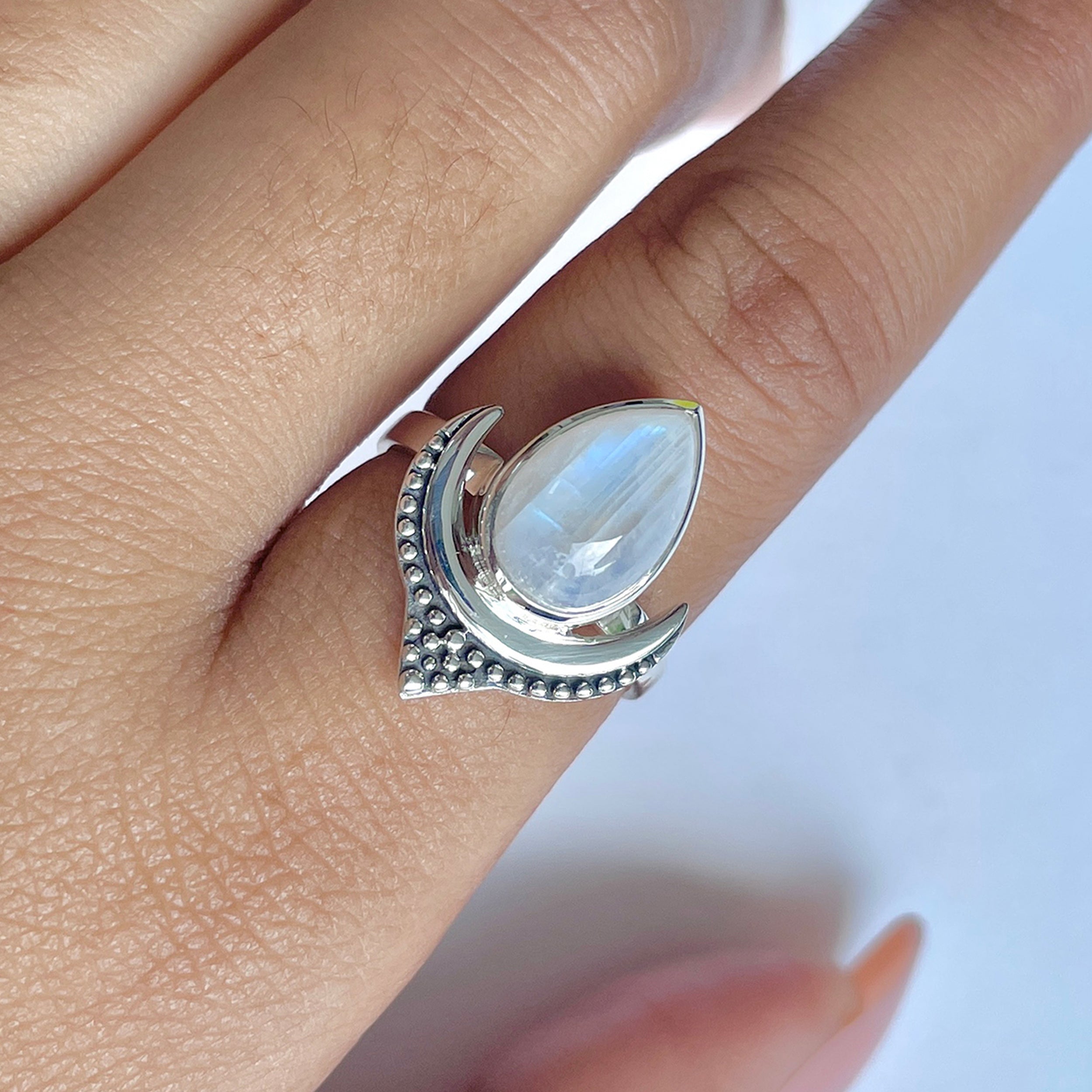 Moonstone Ring-(RBM-RDR-1150.)