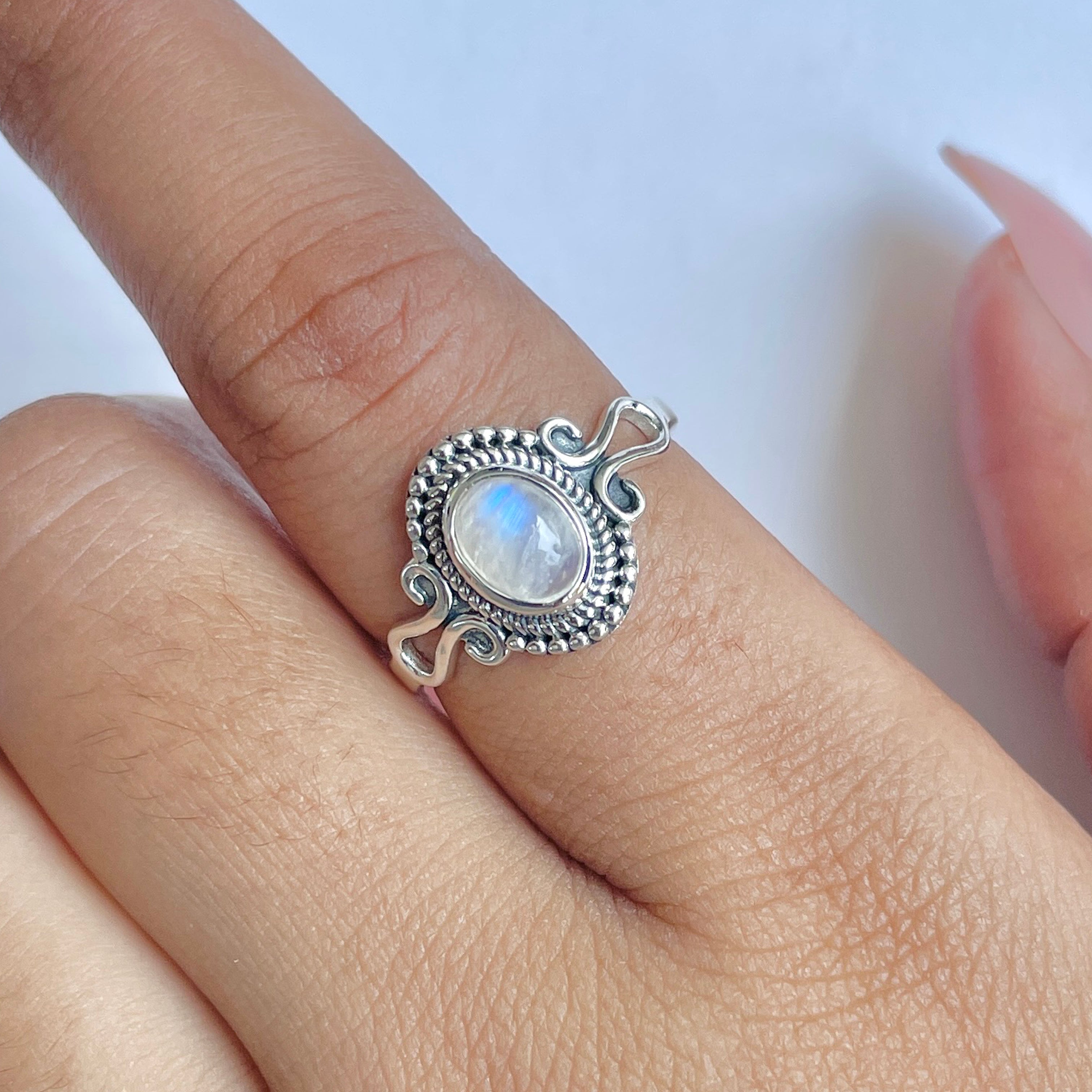 Moonstone Ring-(RBM-RDR-1296.)