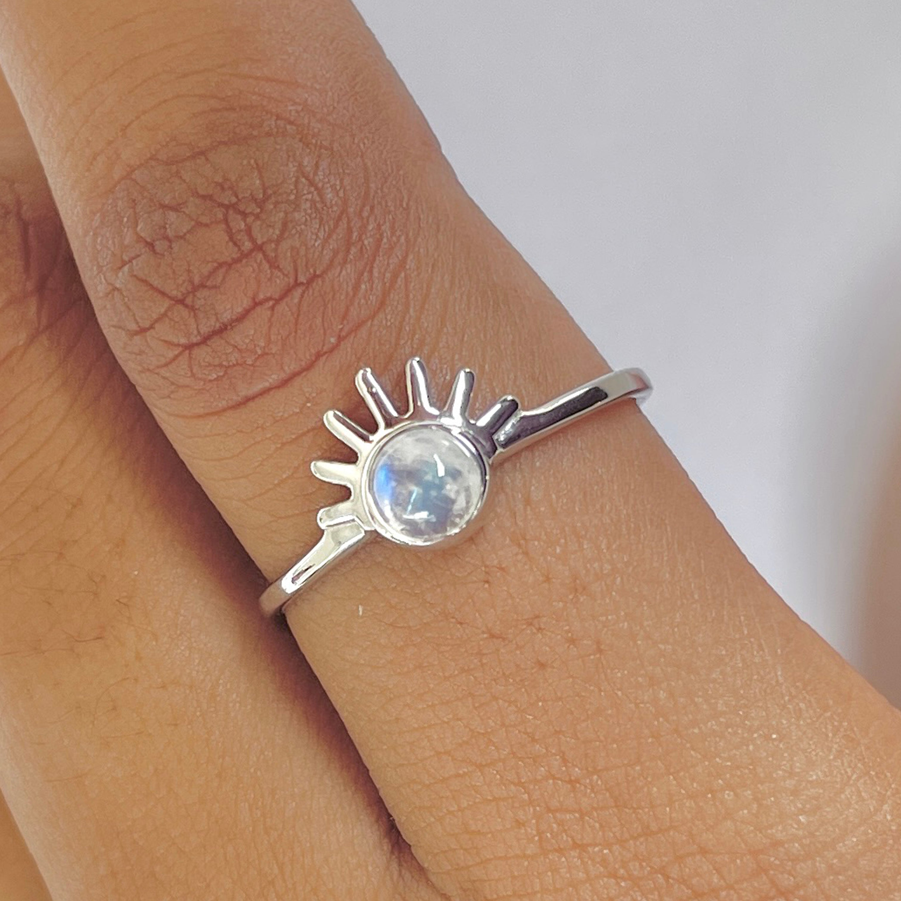 Moonstone Ring-(RBM-RDR-1340.)