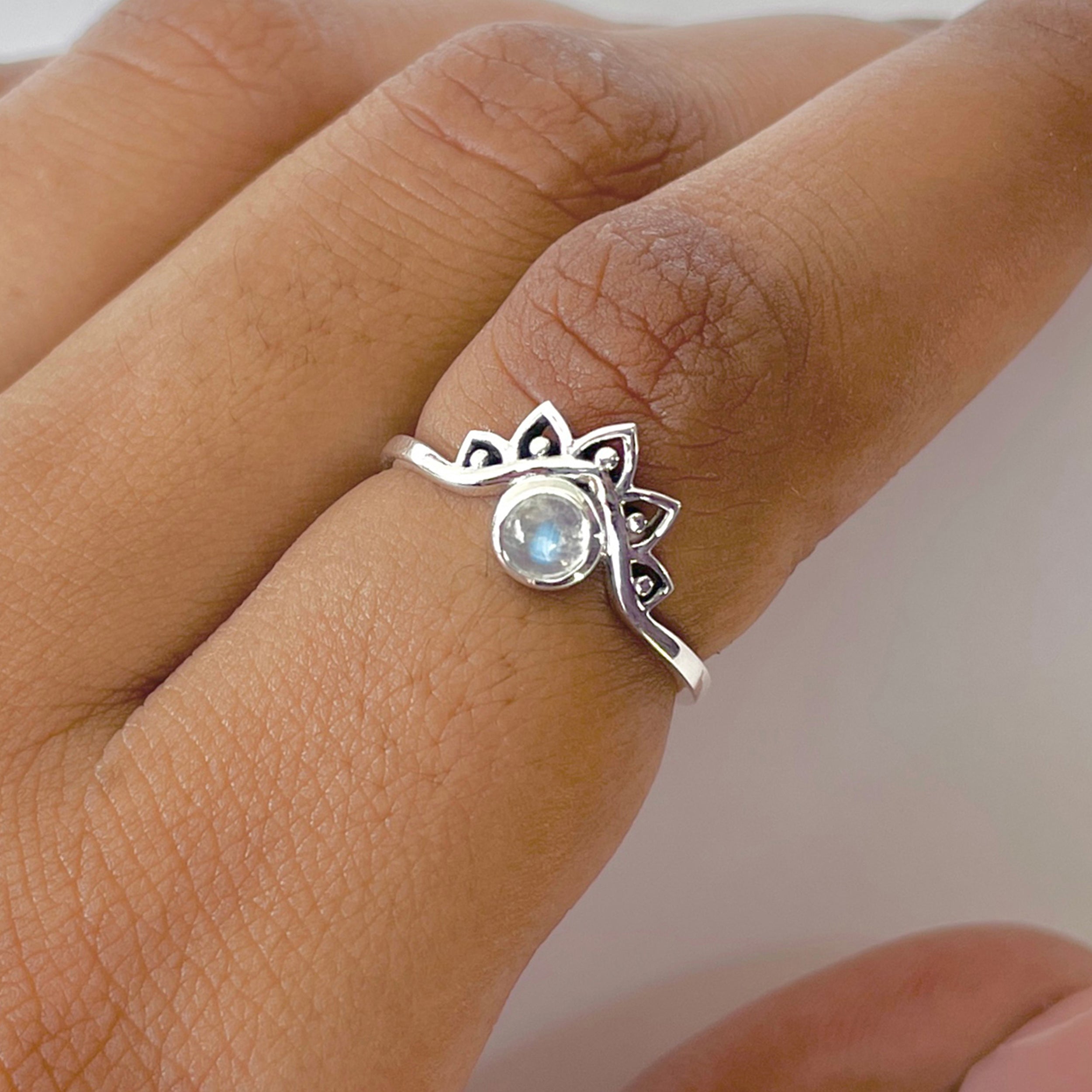 Moonstone Ring-(RBM-RDR-1342.)