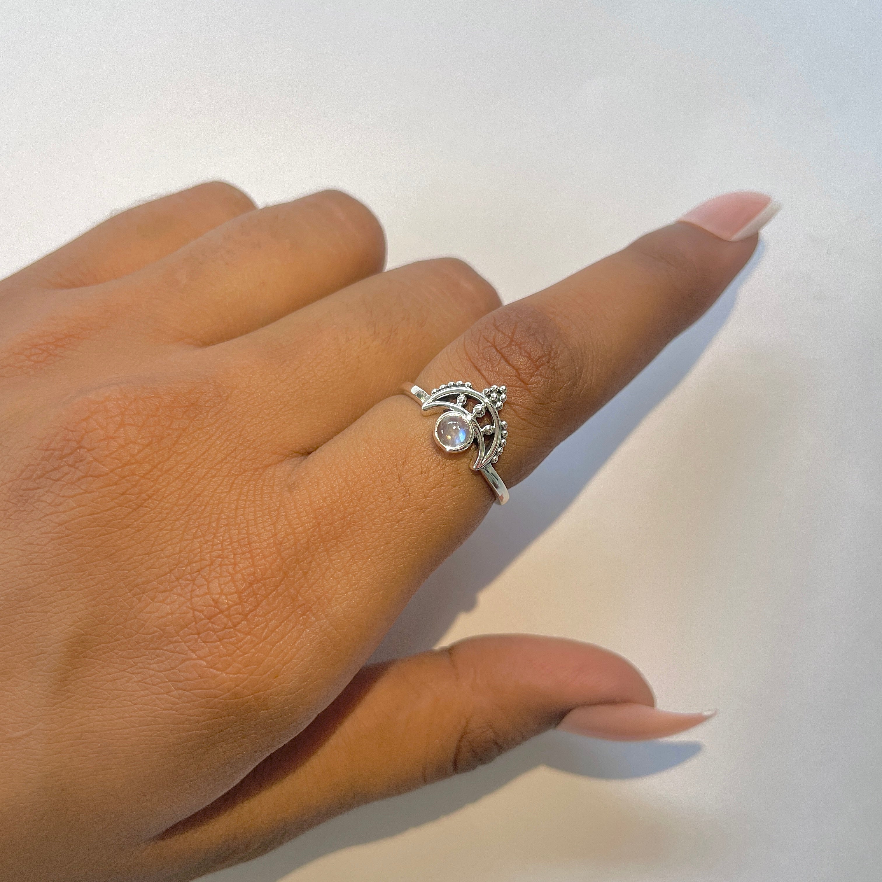 Moonstone Ring-(RBM-RDR-1344.)