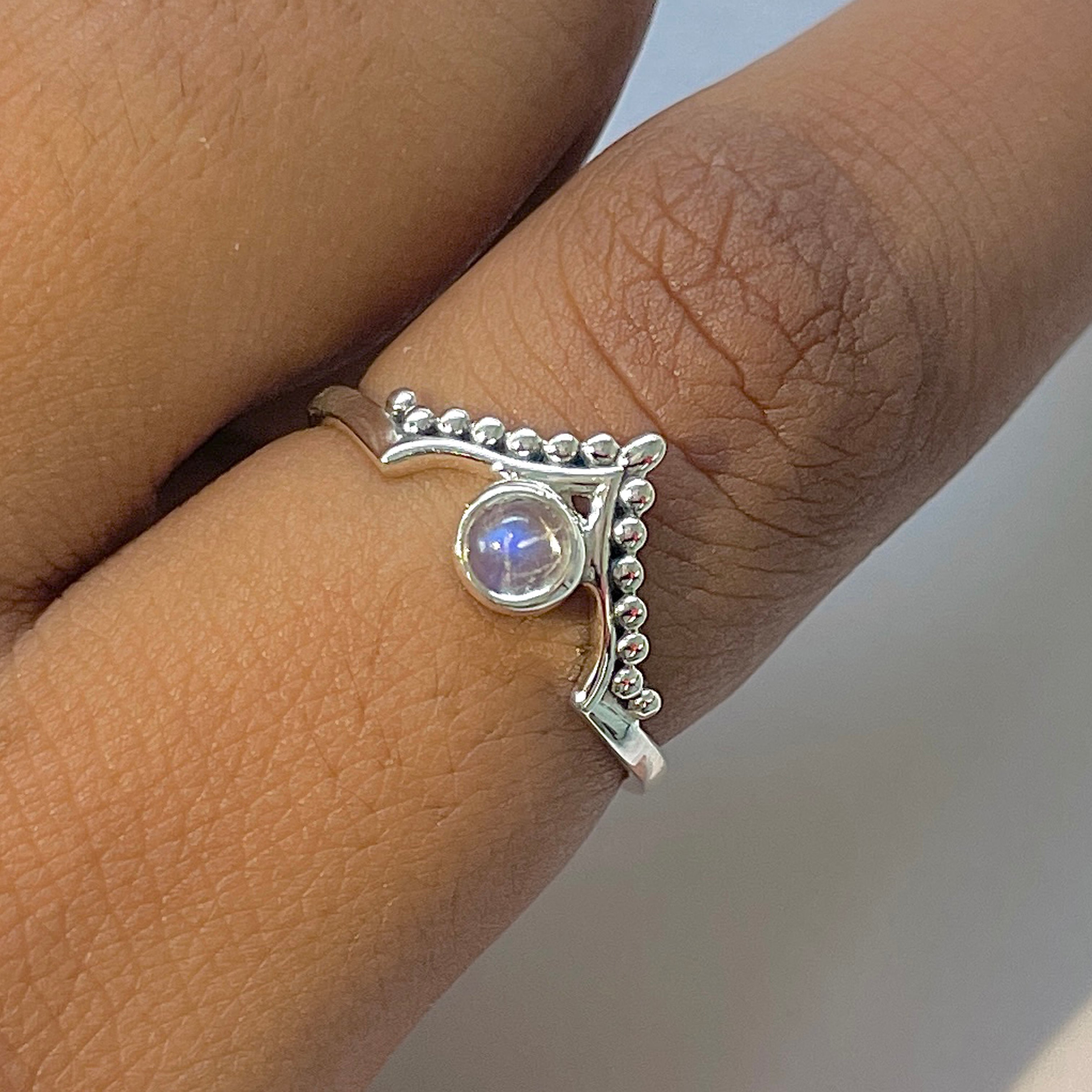 Moonstone Ring-(RBM-RDR-1345.)