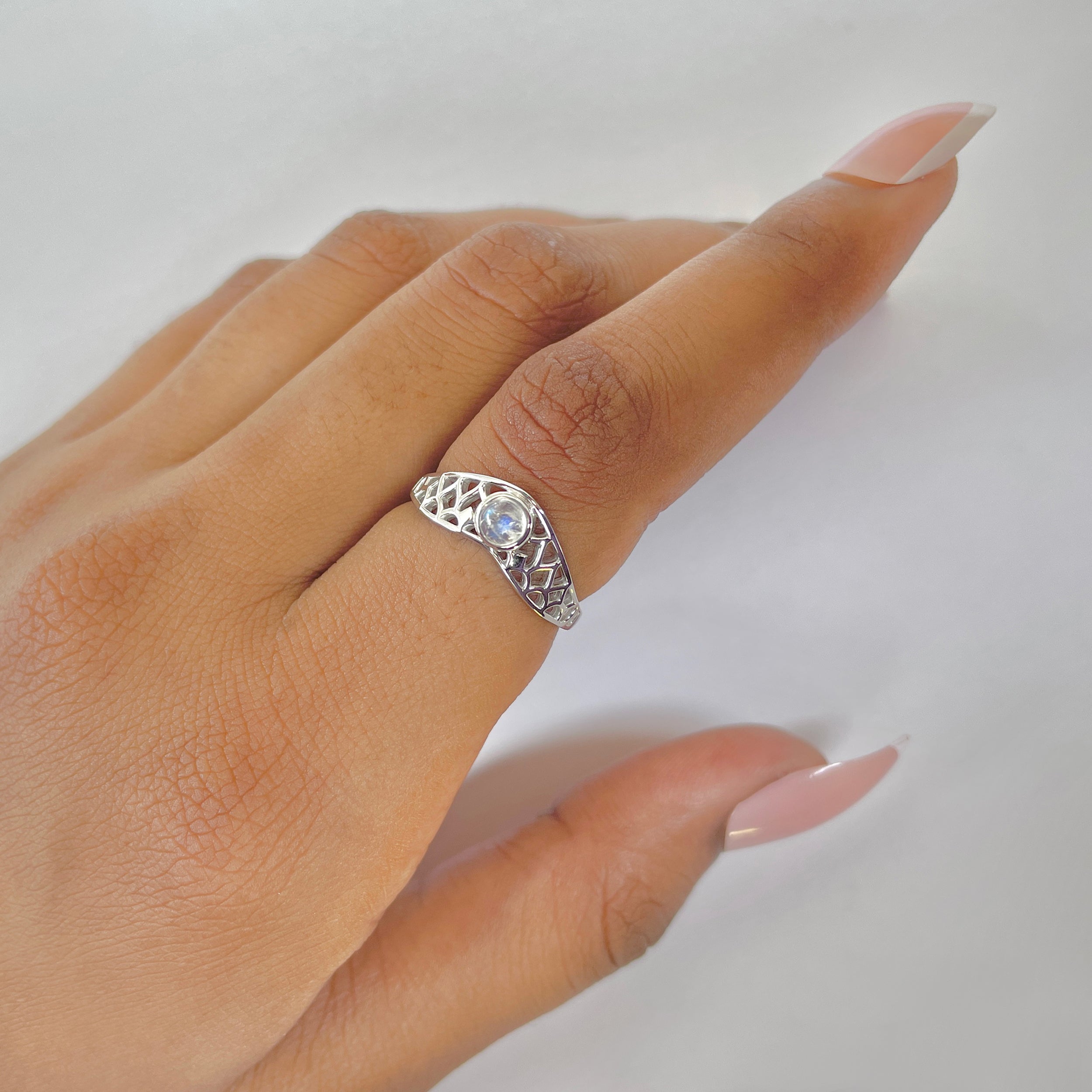 Moonstone Ring-(RBM-RDR-1346.)