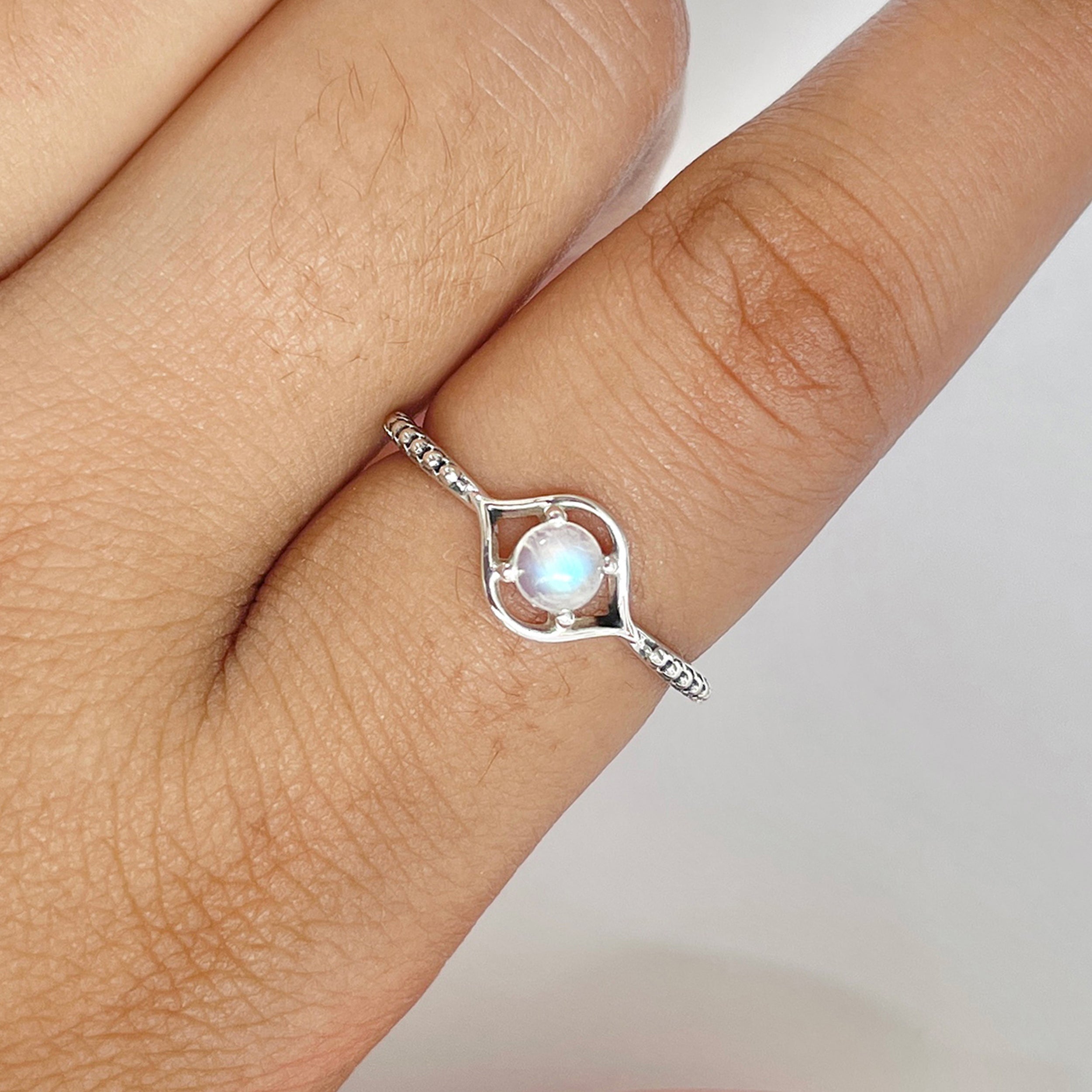 Moonstone Ring-(RBM-RDR-1396.)