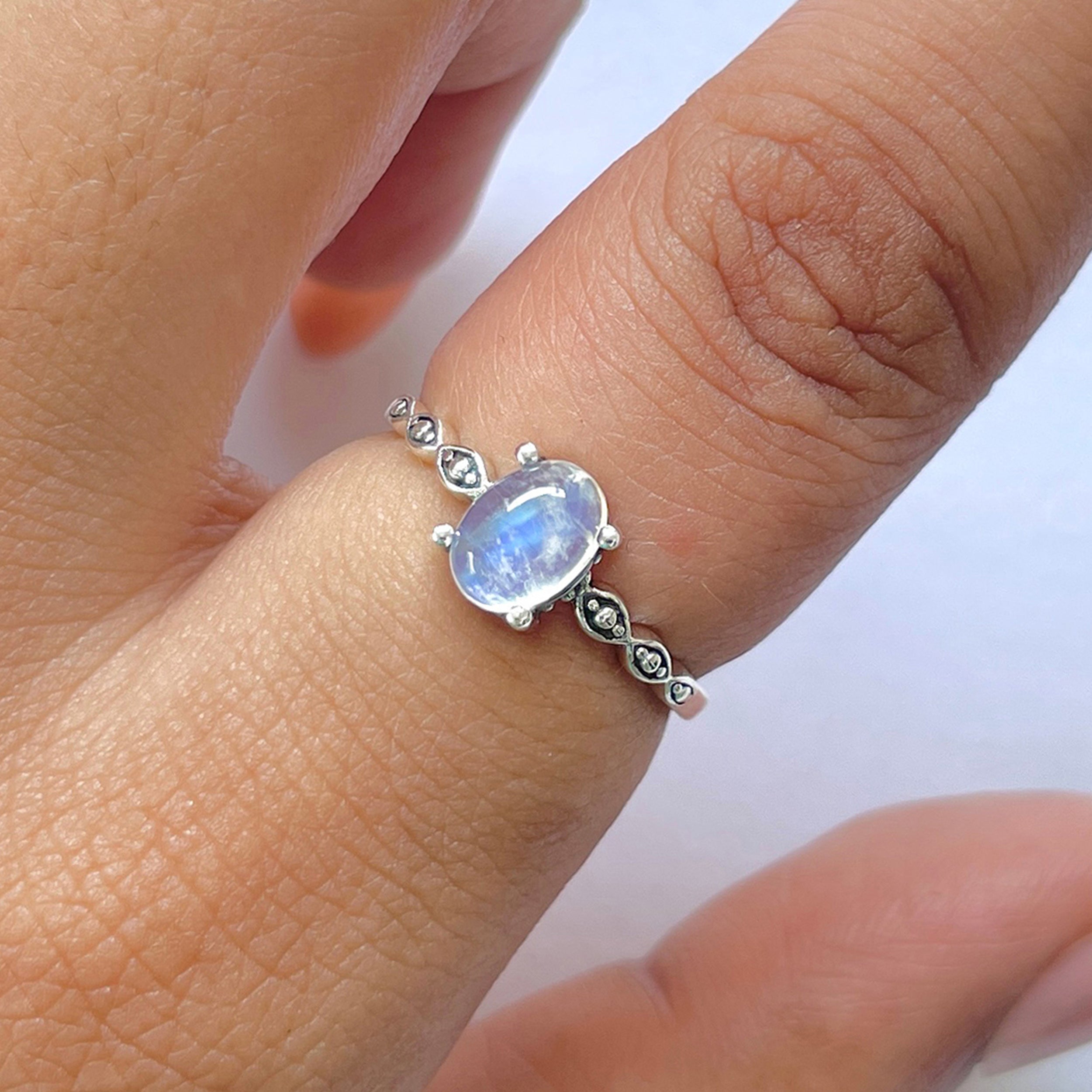Moonstone Ring-(RBM-RDR-1410.)