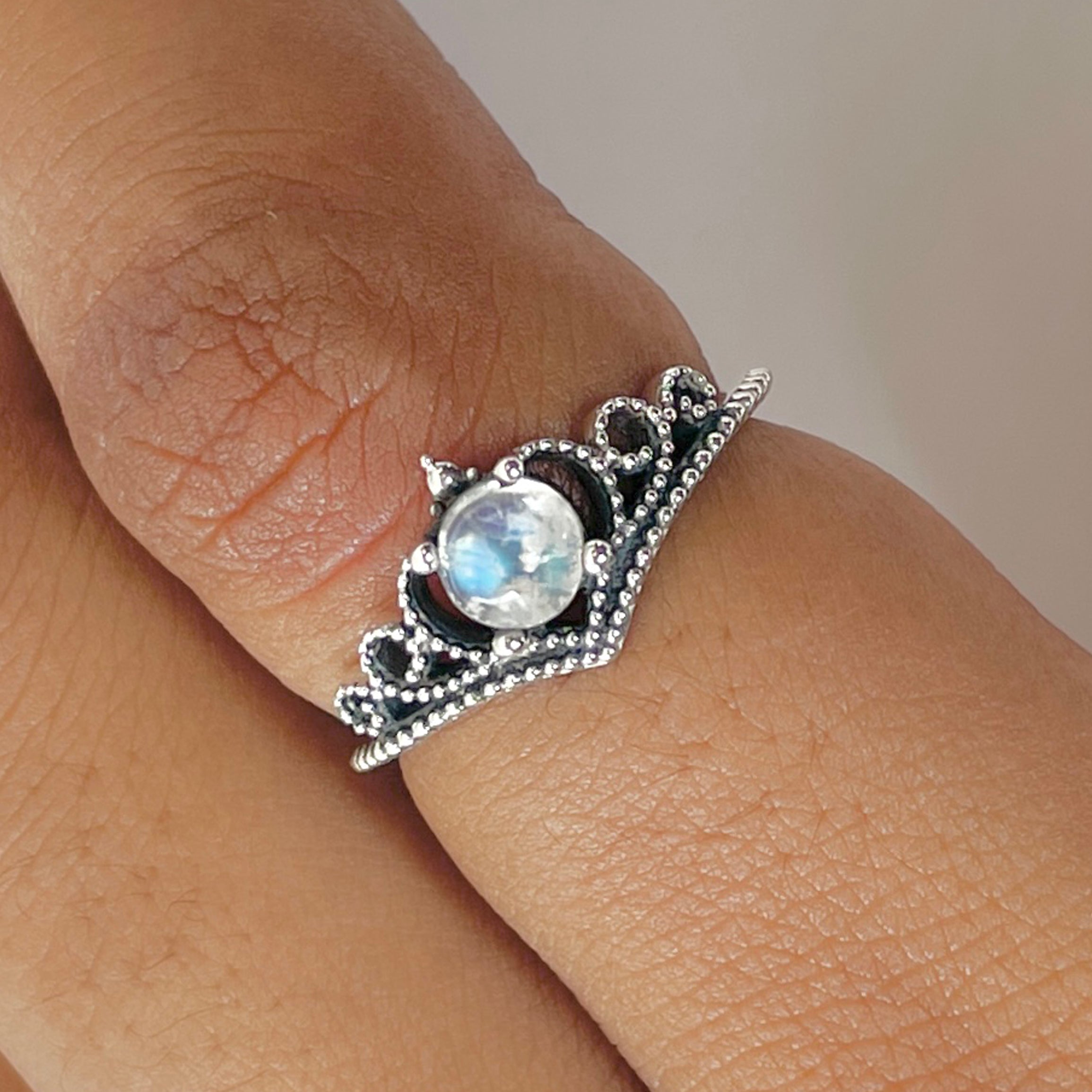 Moonstone Ring-(RBM-RDR-1413.)