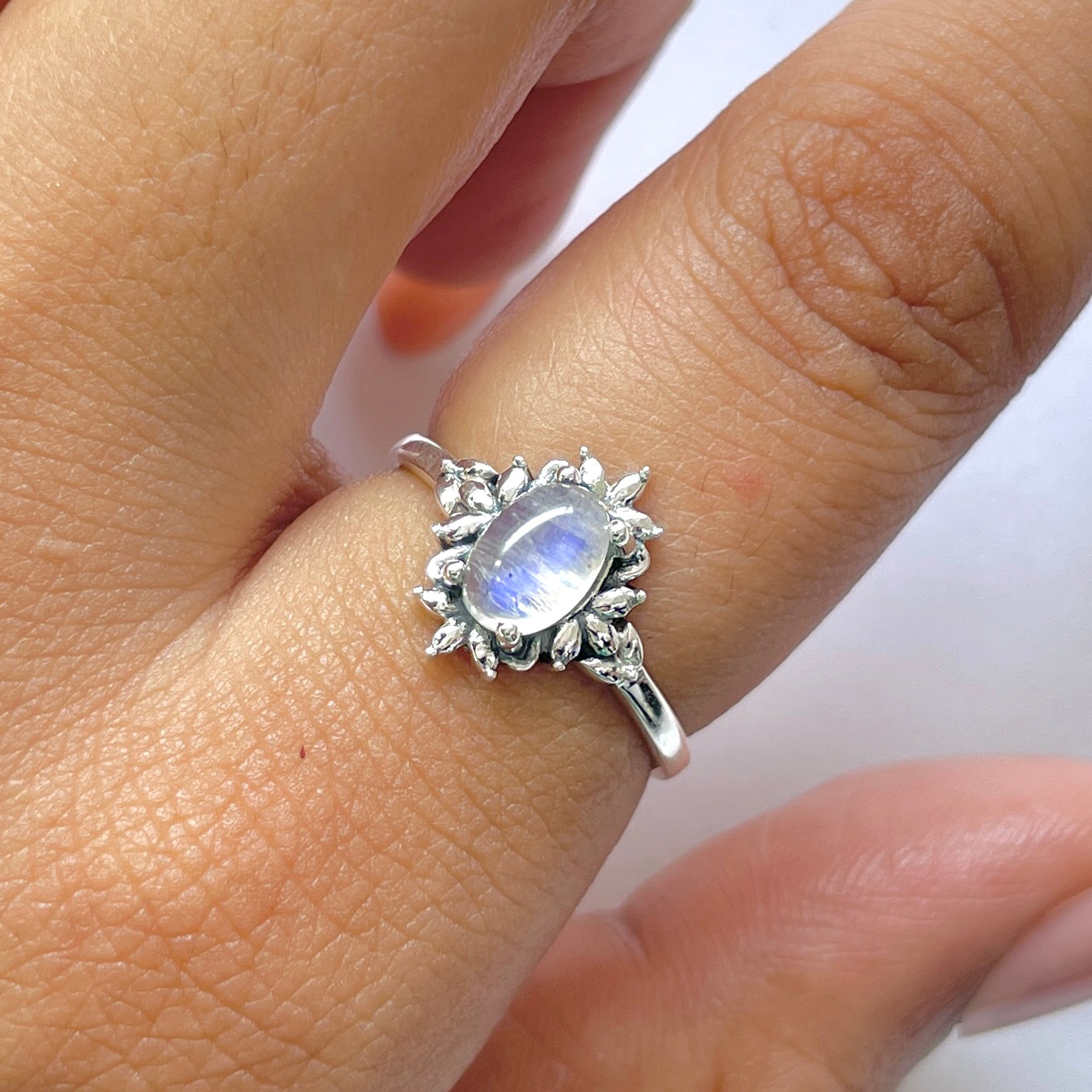 Moonstone Ring-(RBM-RDR-1454.)