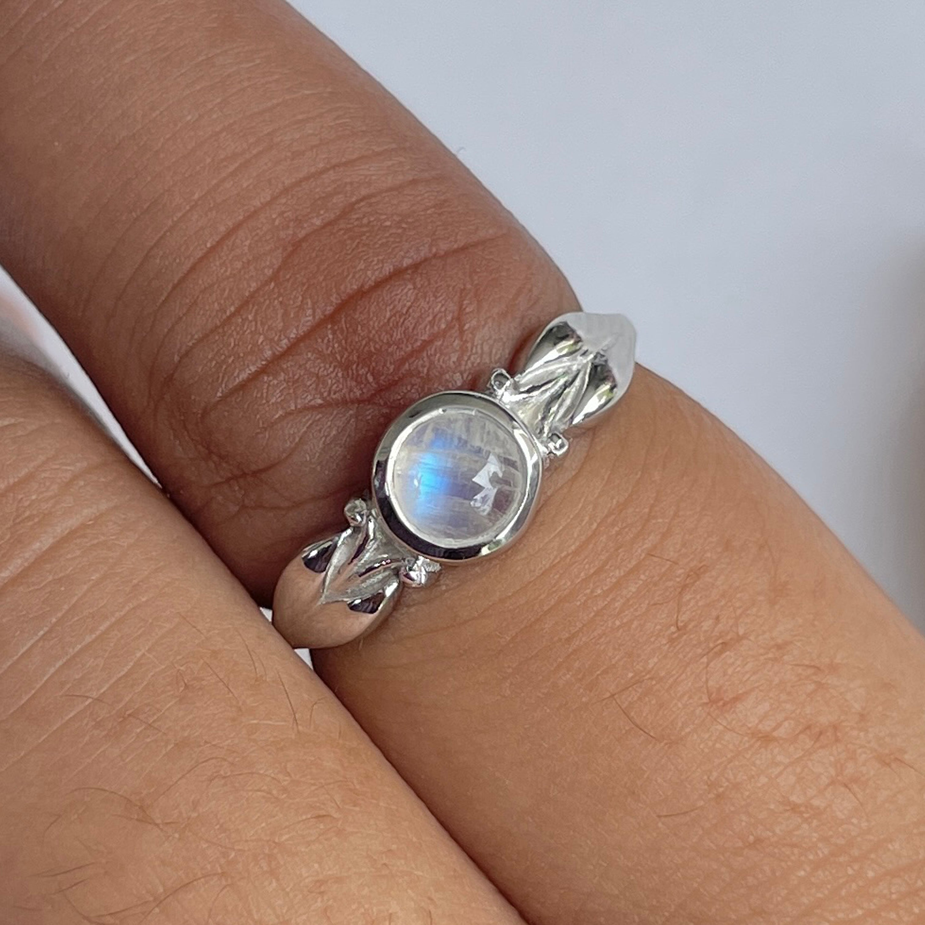 Moonstone Ring-(RBM-RDR-1470.)