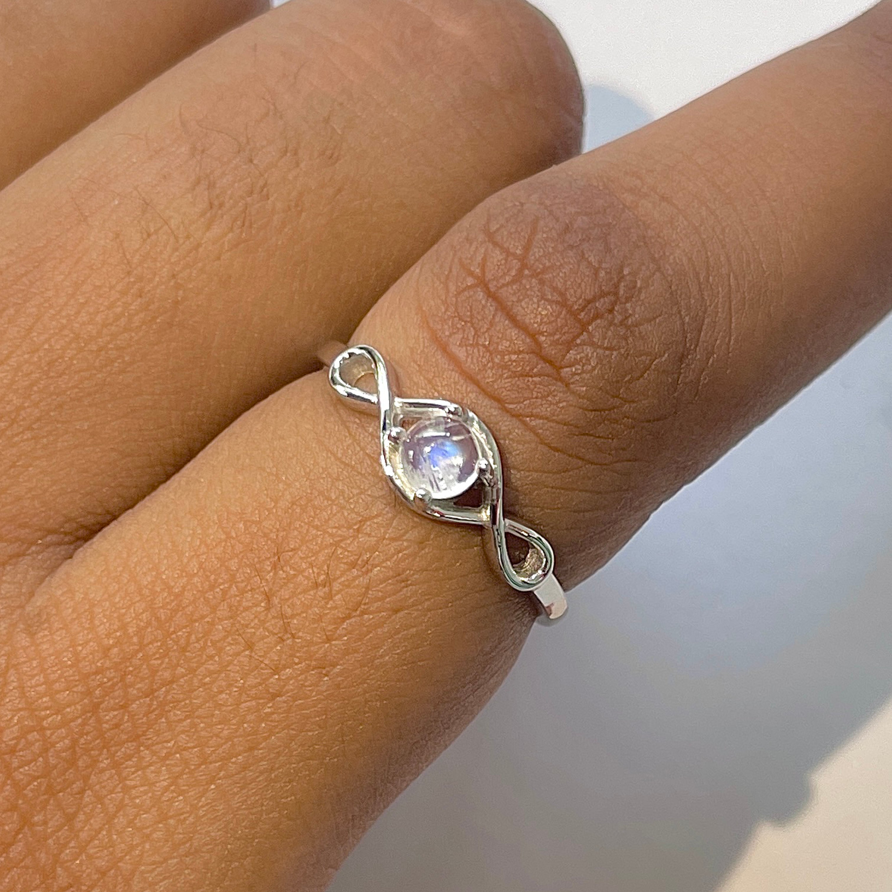Moonstone Ring-(RBM-RDR-1473.)