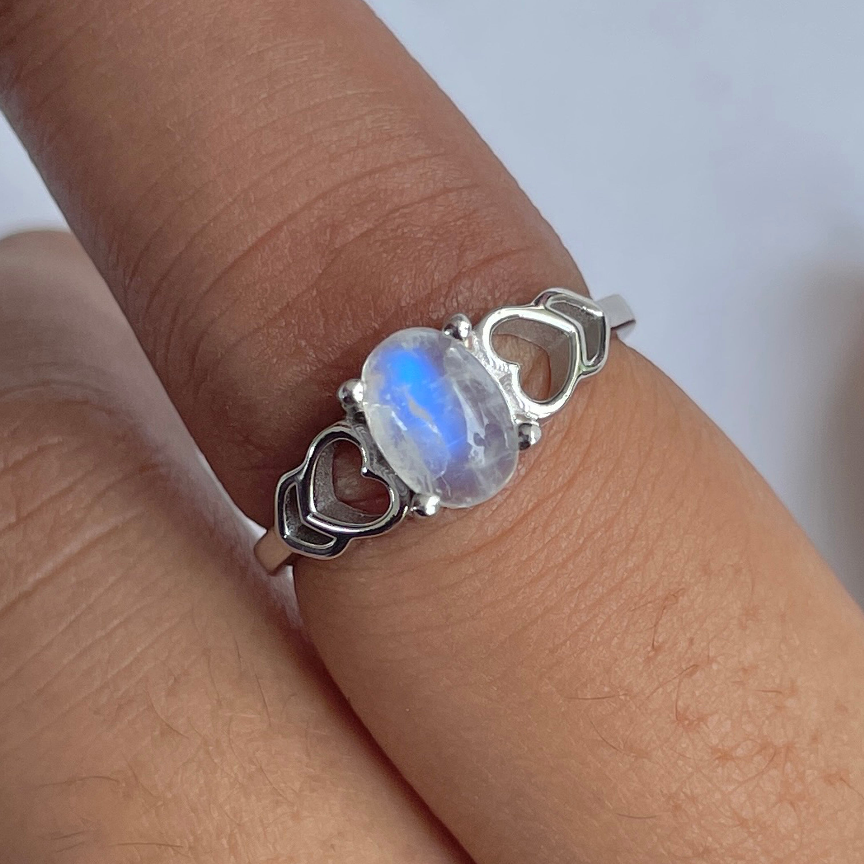 Moonstone Ring-(RBM-RDR-1528.)