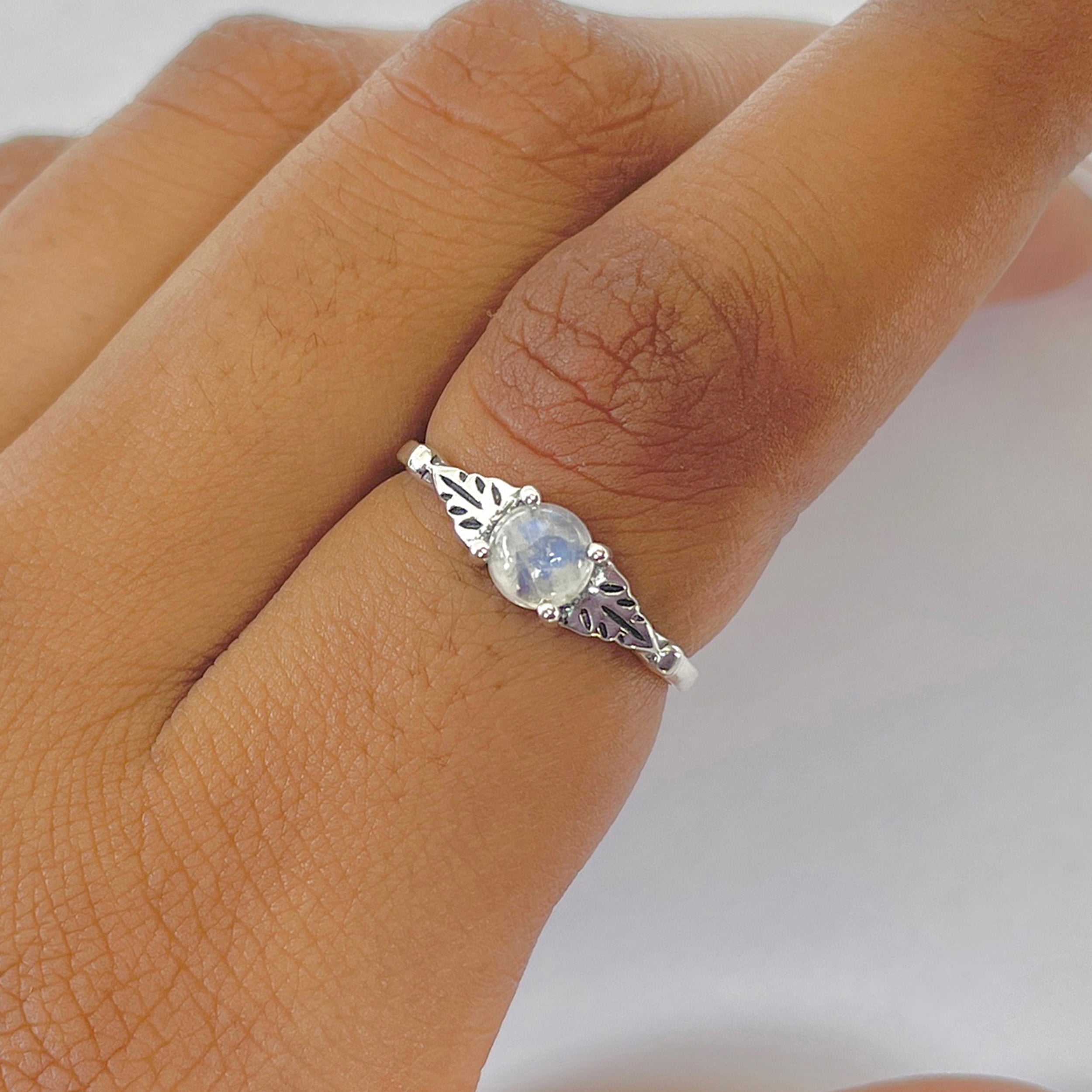 Moonstone Ring-(RBM-RDR-1534.)