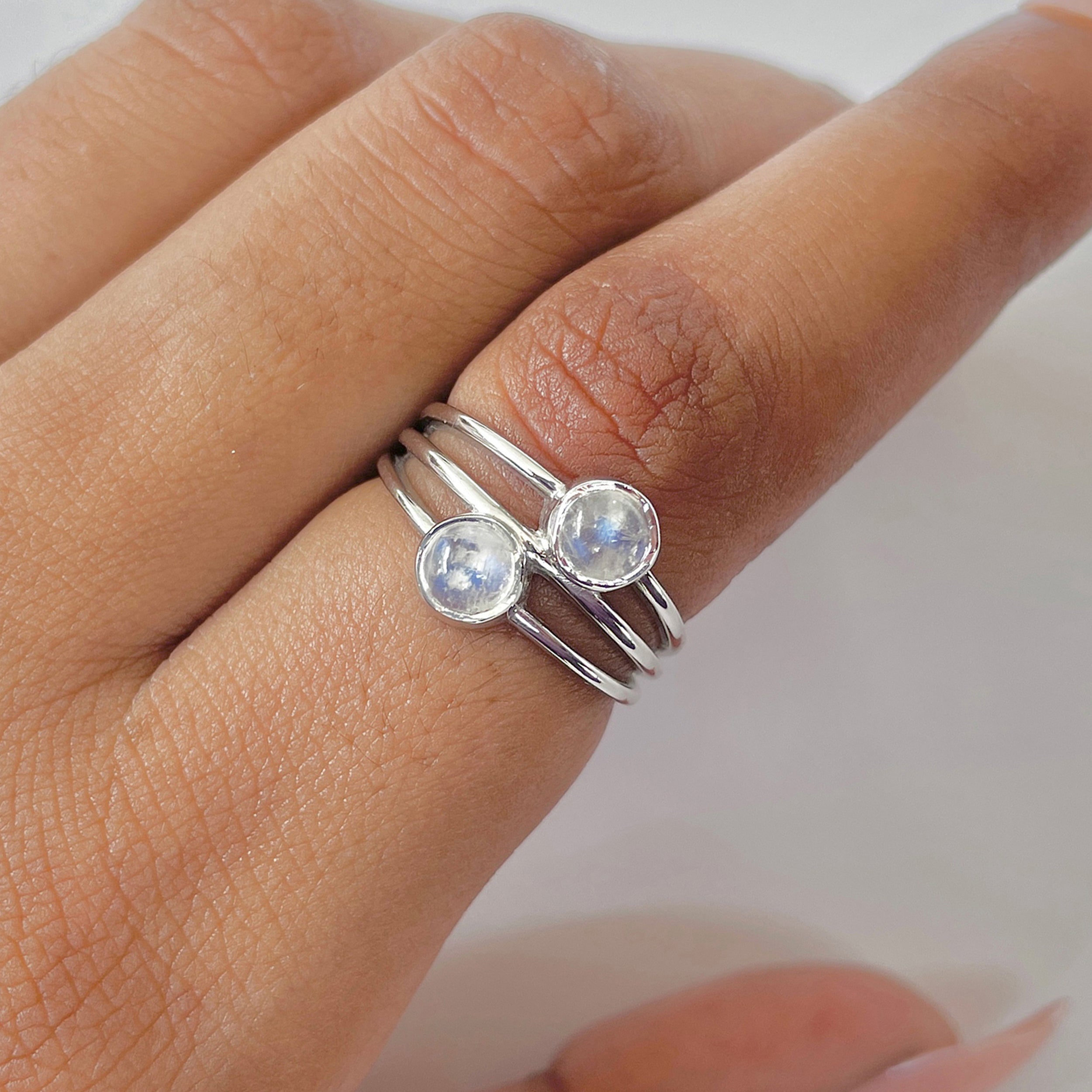 Moonstone Ring-(RBM-RDR-1564.)