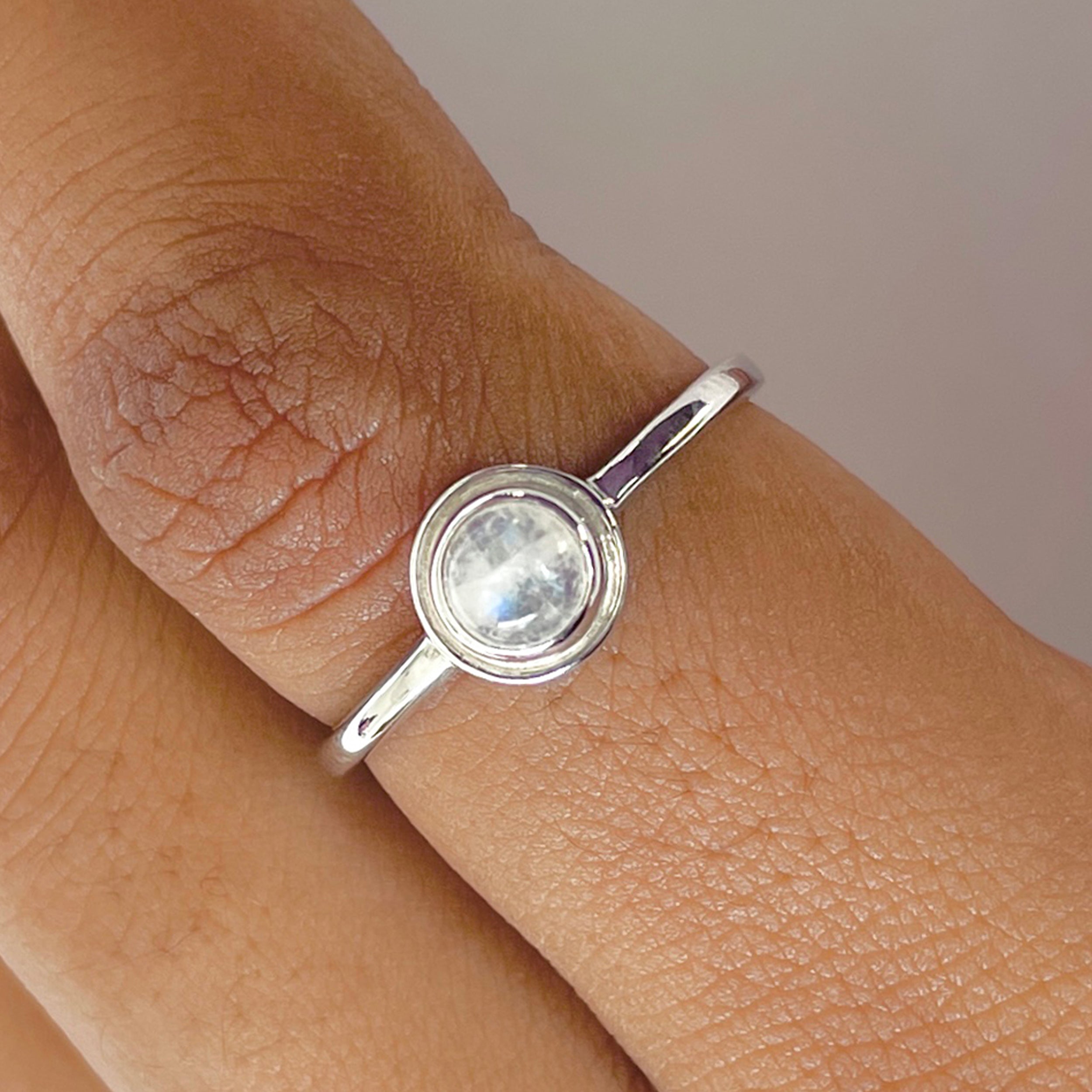 Moonstone Ring-(RBM-RDR-1566.)