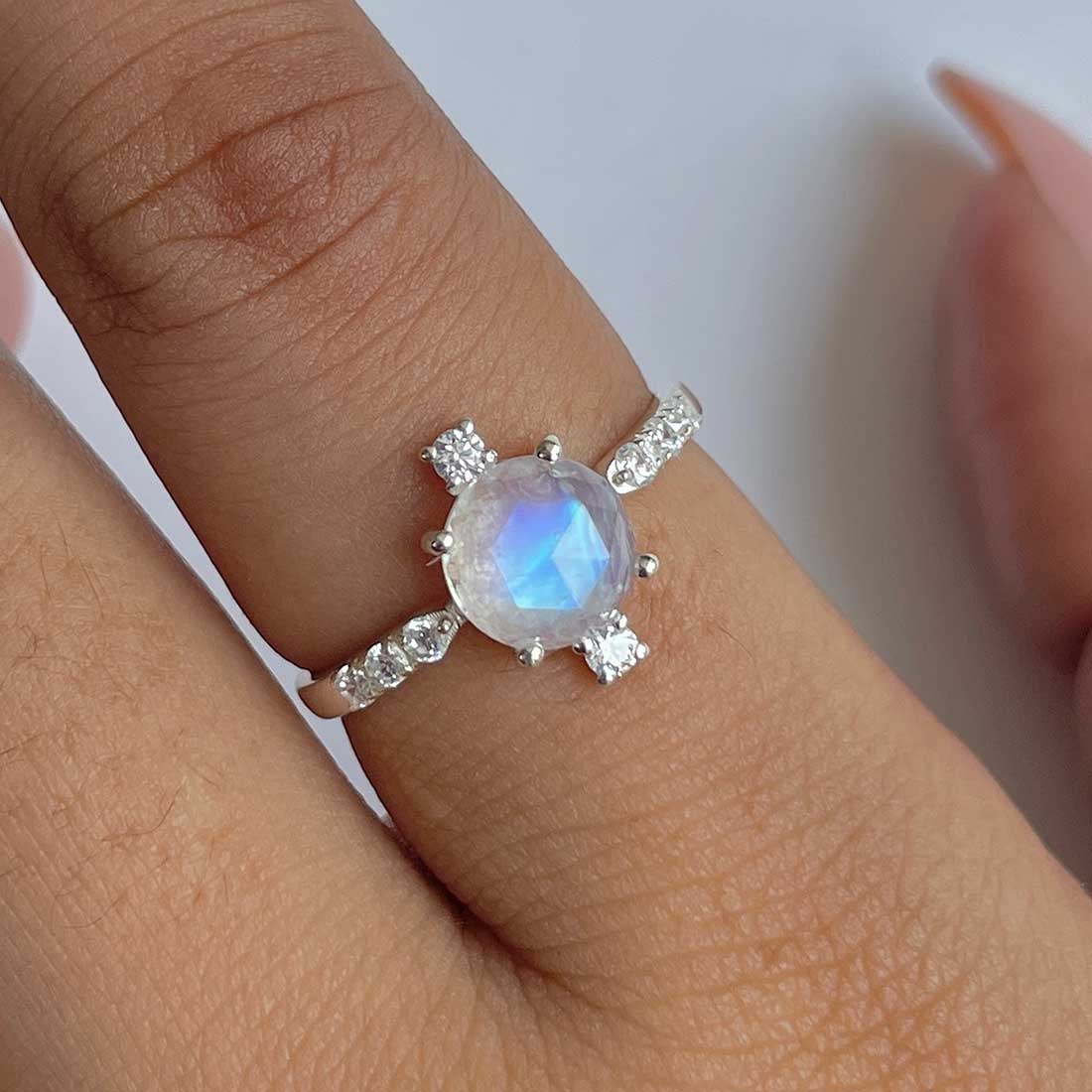 Moonstone Ring-(RBM-RDR-1621.)