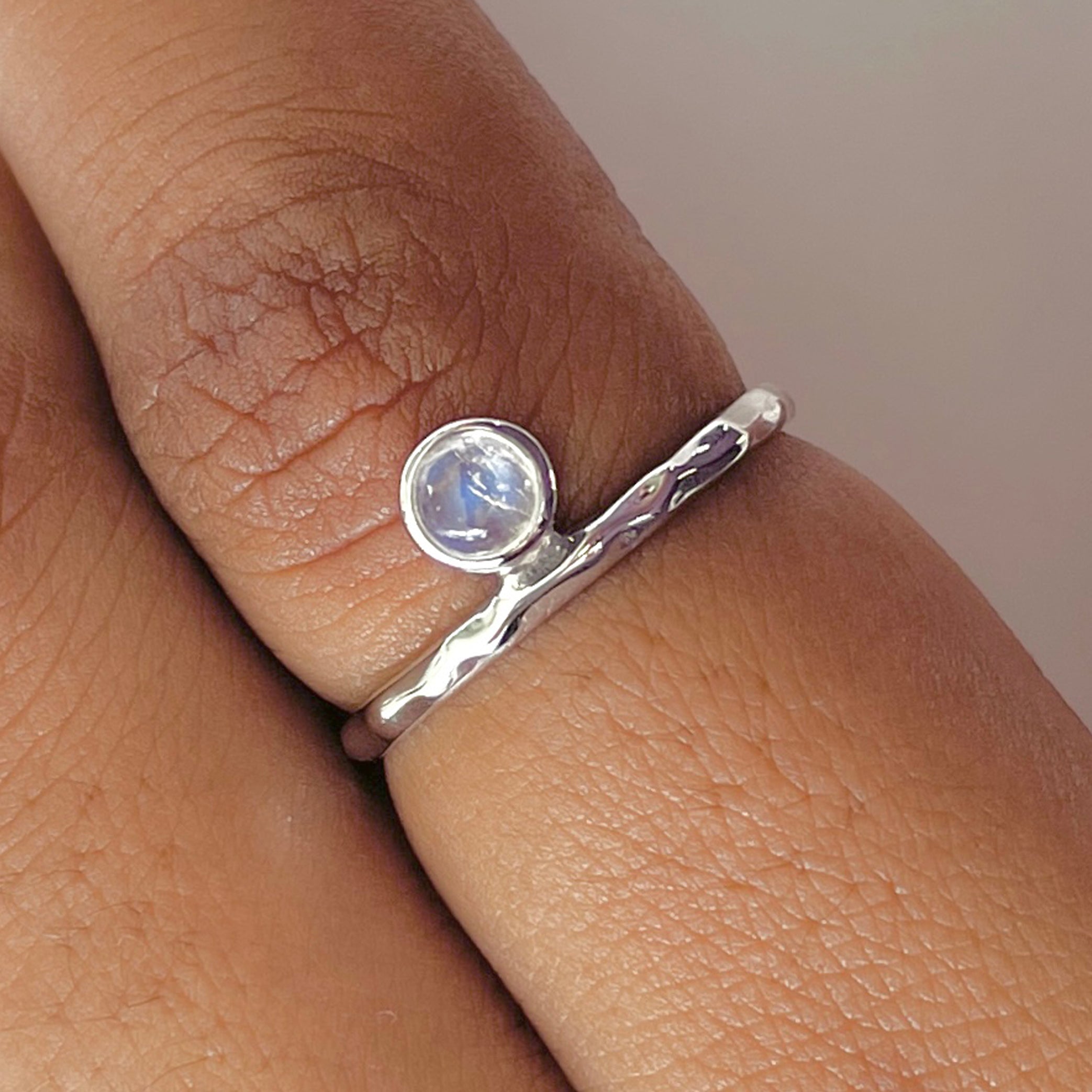 Moonstone Ring-(RBM-RDR-1635.)