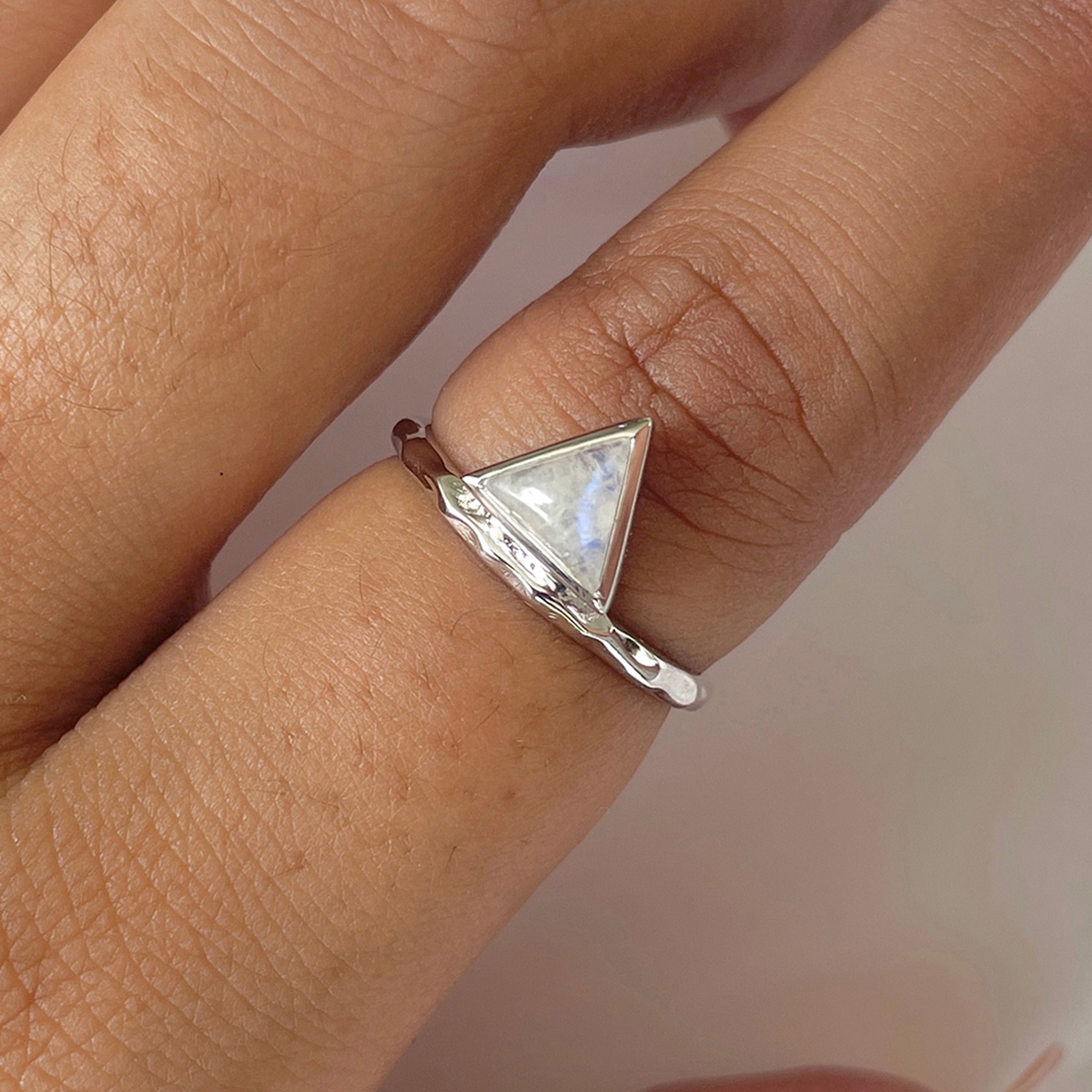 Moonstone Ring-(RBM-RDR-1682.)