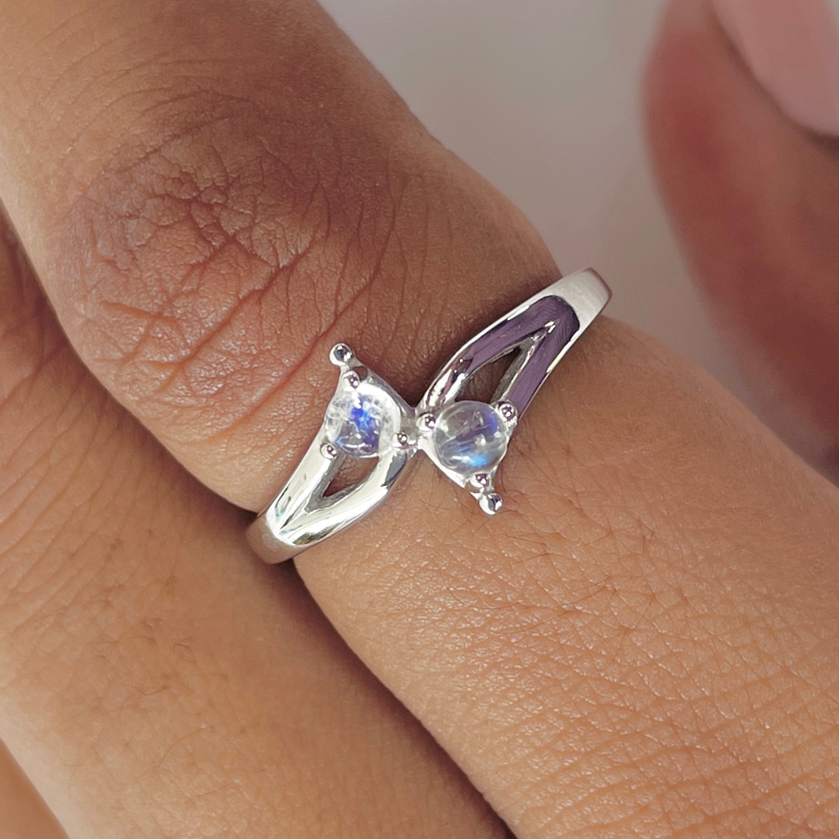 Moonstone Ring-(RBM-RDR-1705.)