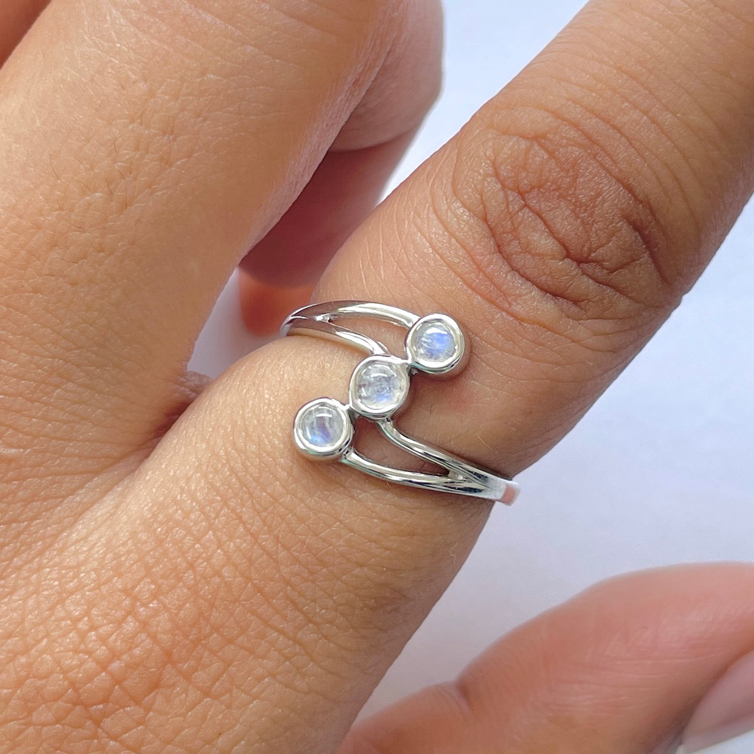 Moonstone Ring-(RBM-RDR-1707.)