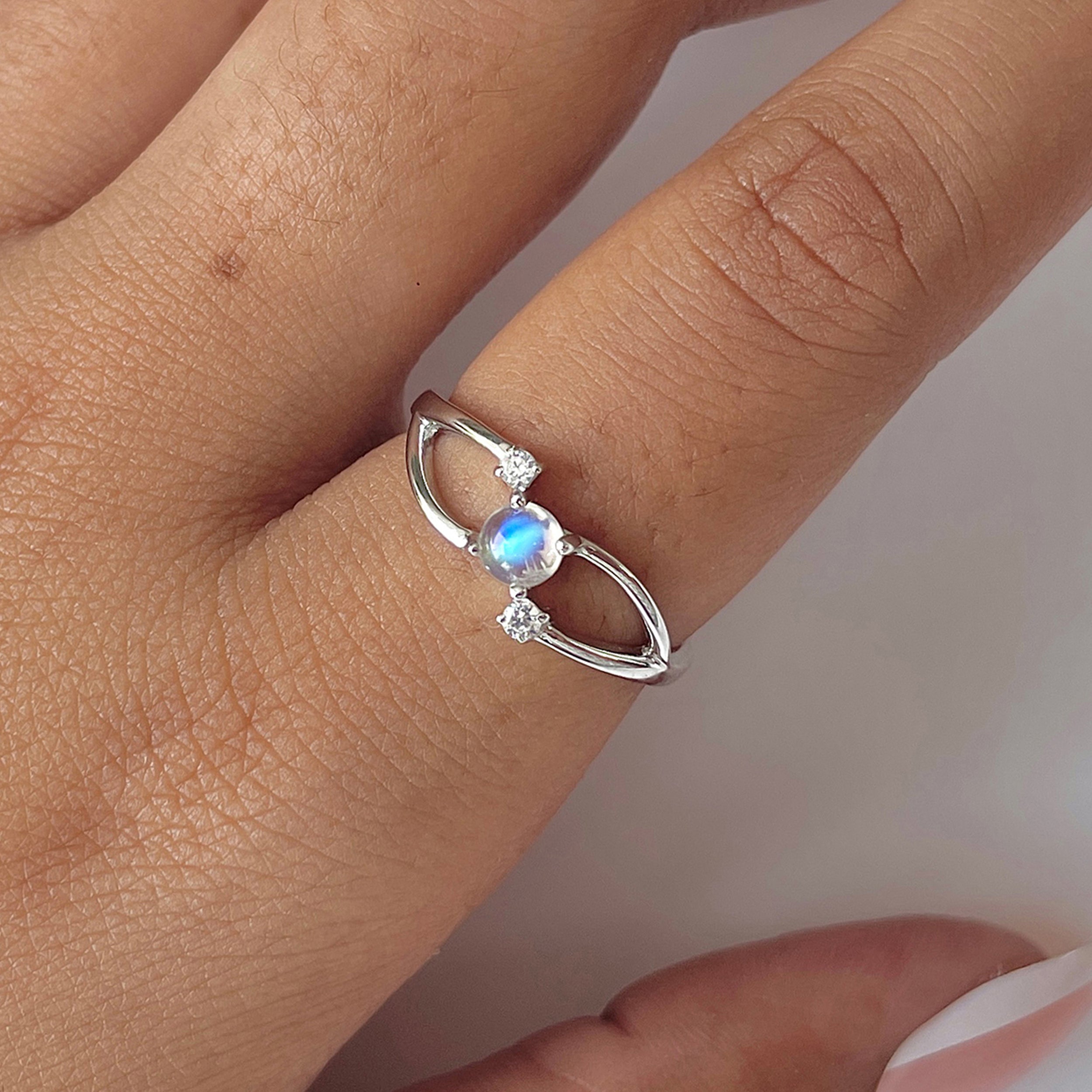 Moonstone Rose Ring-(RBM-RDR-1712.)